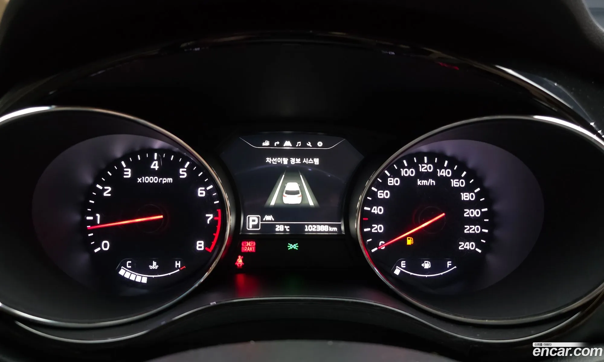 Kia Carnival 2017 KNAME811BJS385001 — 2