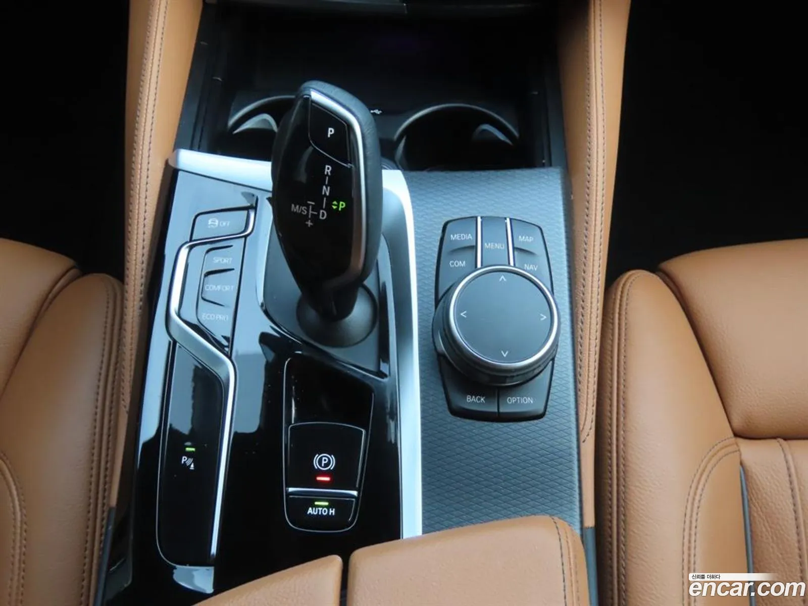 BMW 5 Series 2022 — 20