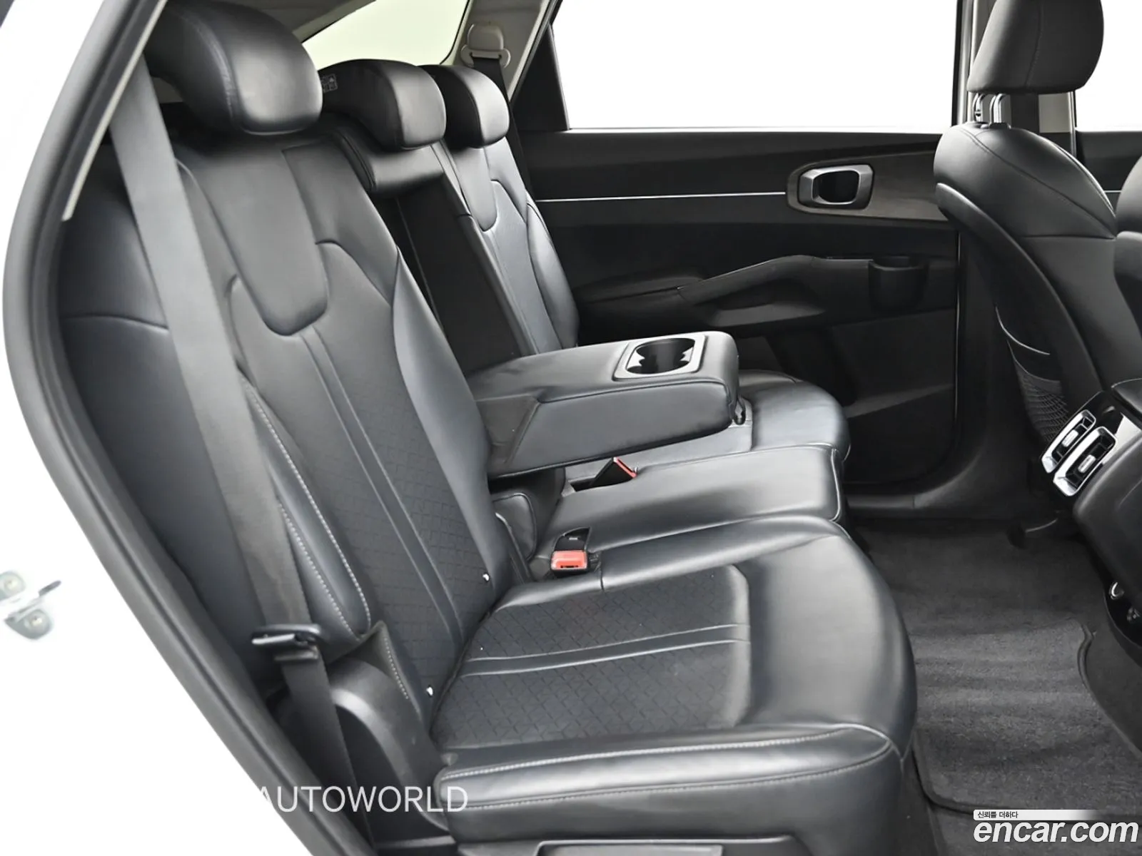 Kia Sorento 2022 — 19