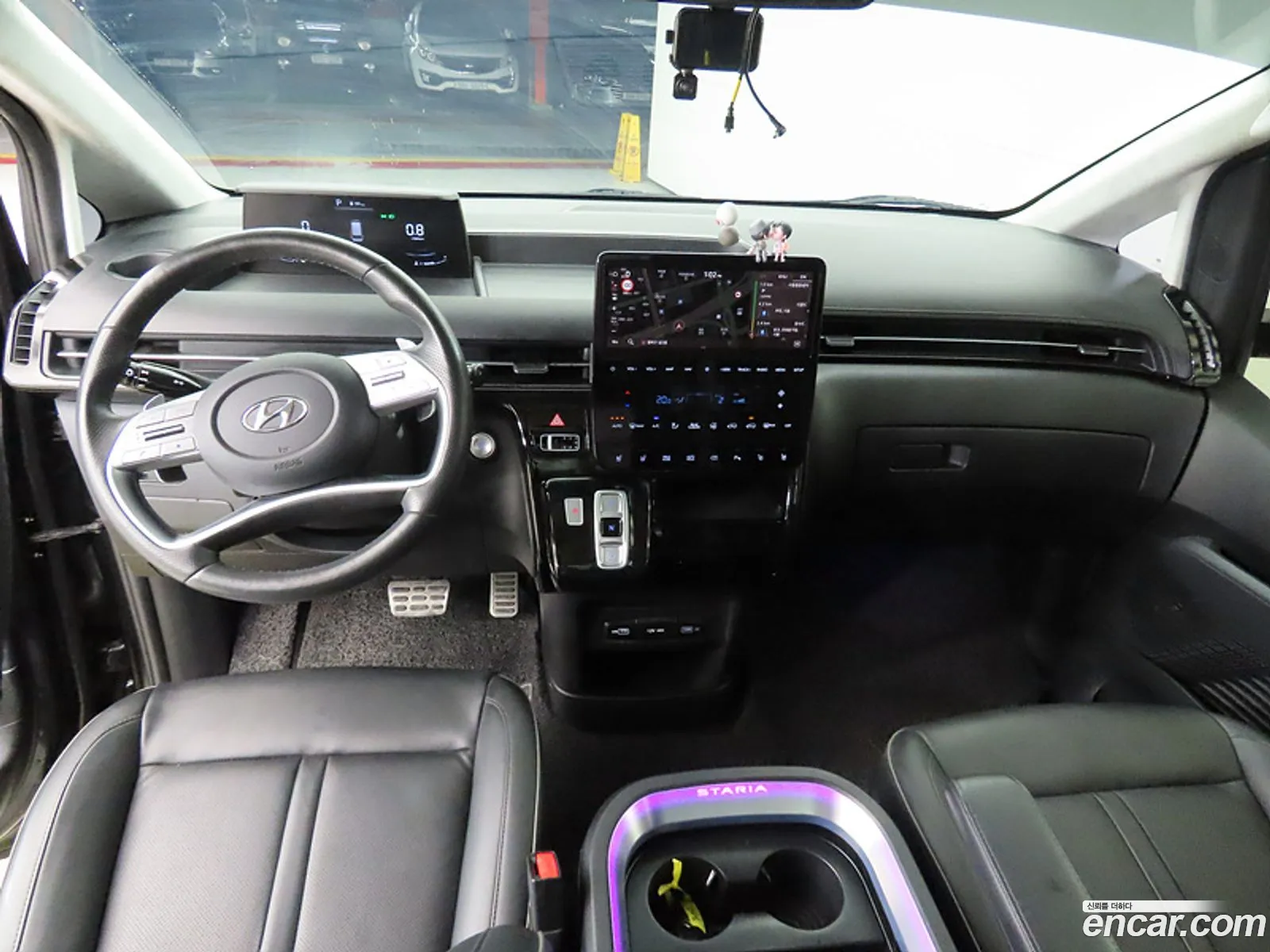 Hyundai Staria 2022 — 16