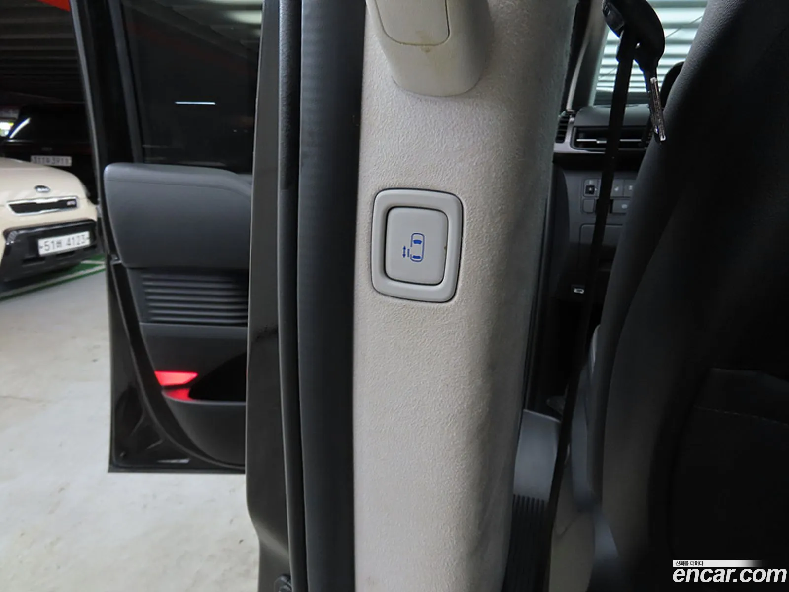 Hyundai Staria 2022 — 11