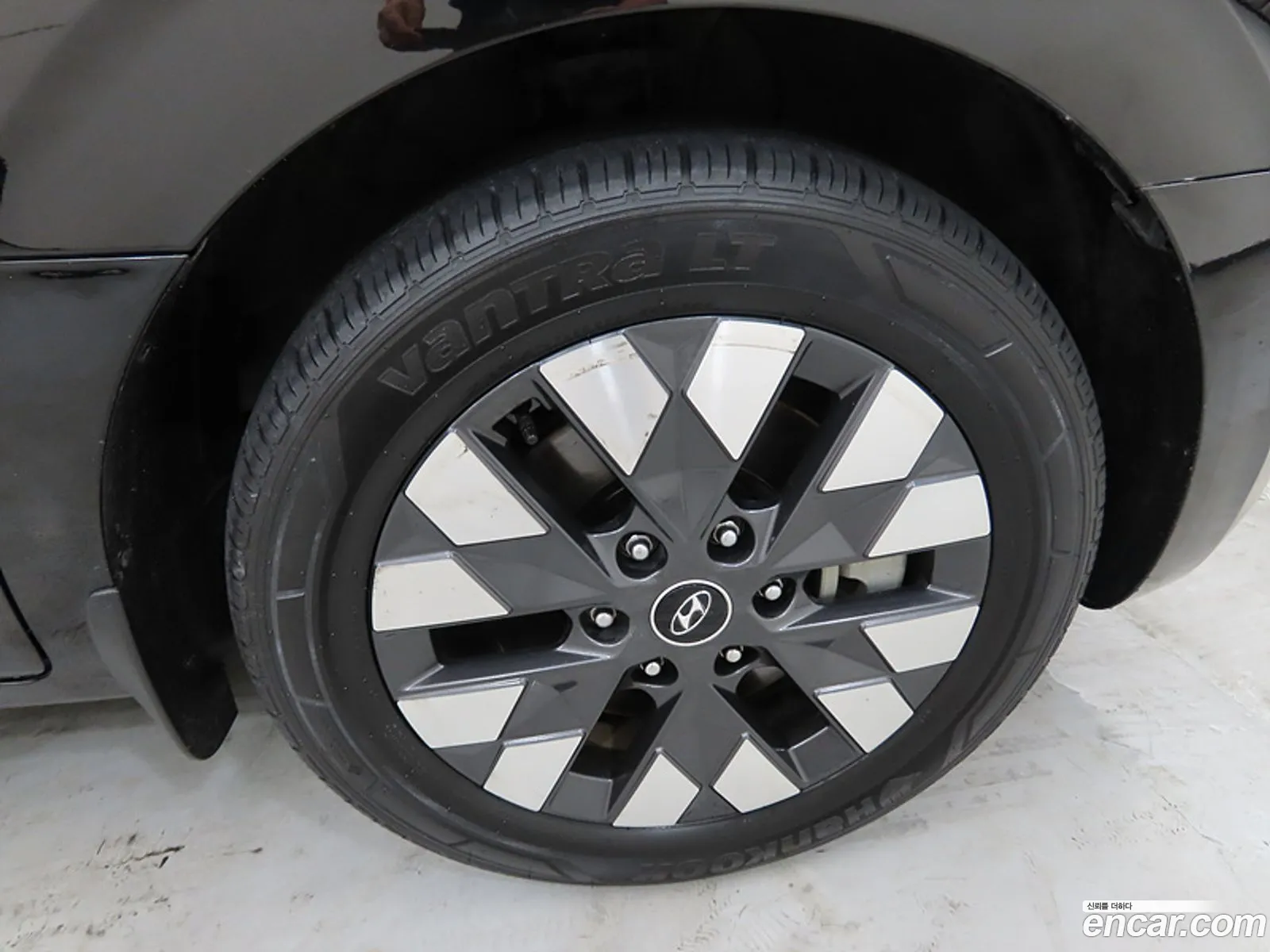 Hyundai Staria 2022 — 5