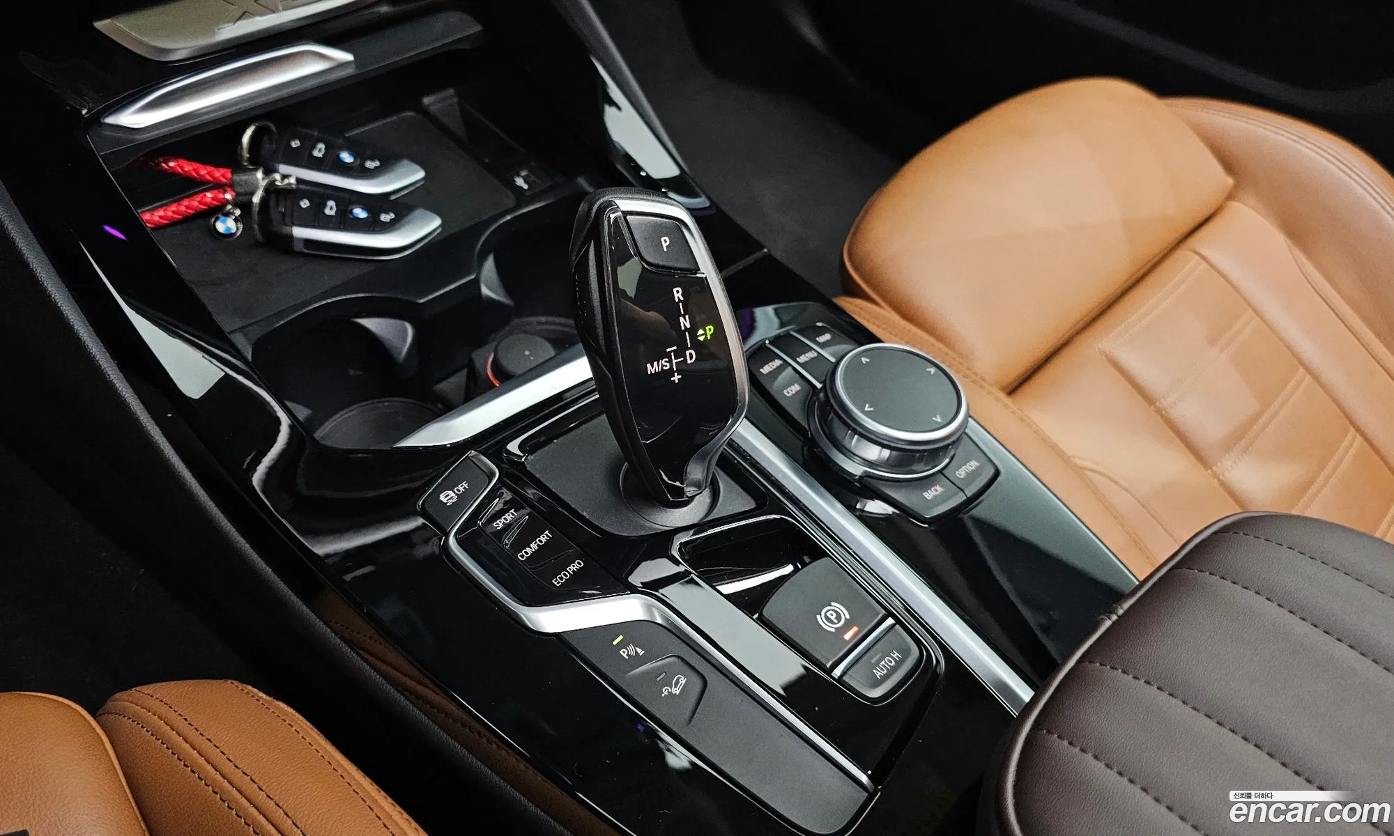 BMW X3 2019 WBAUZ3107KLD19503 — 19