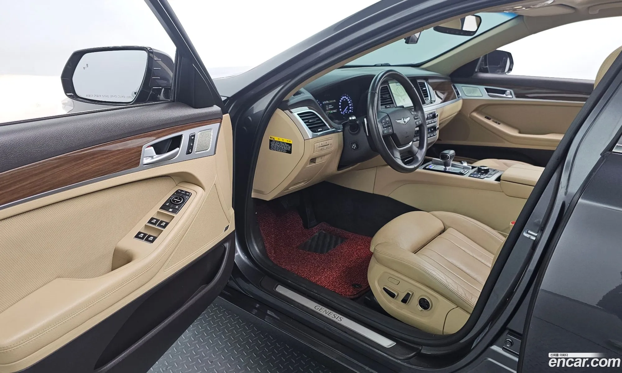 Genesis G80 2017 KMHGM41DDHU213255 — 3