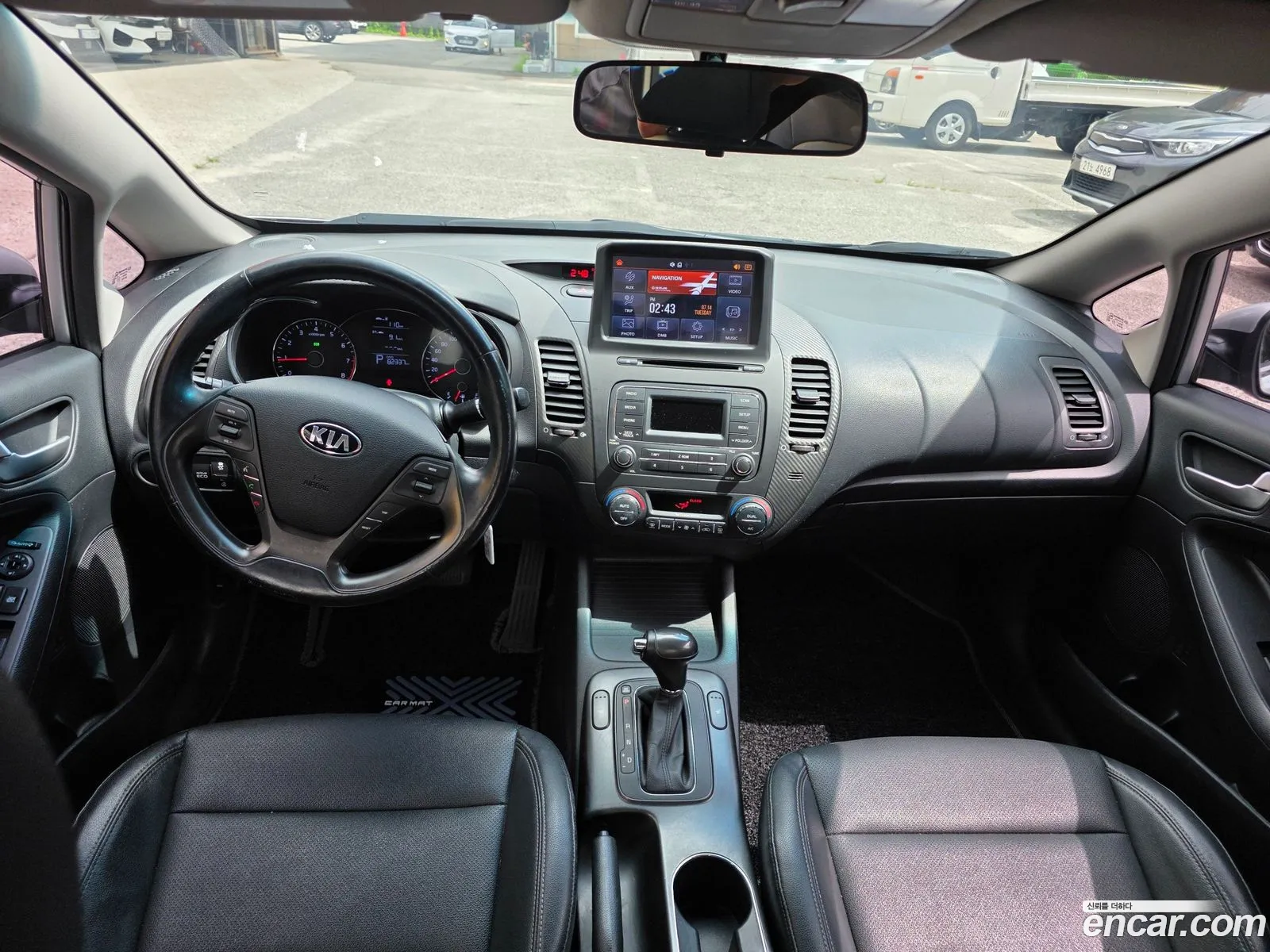Kia K3 2015 — 4