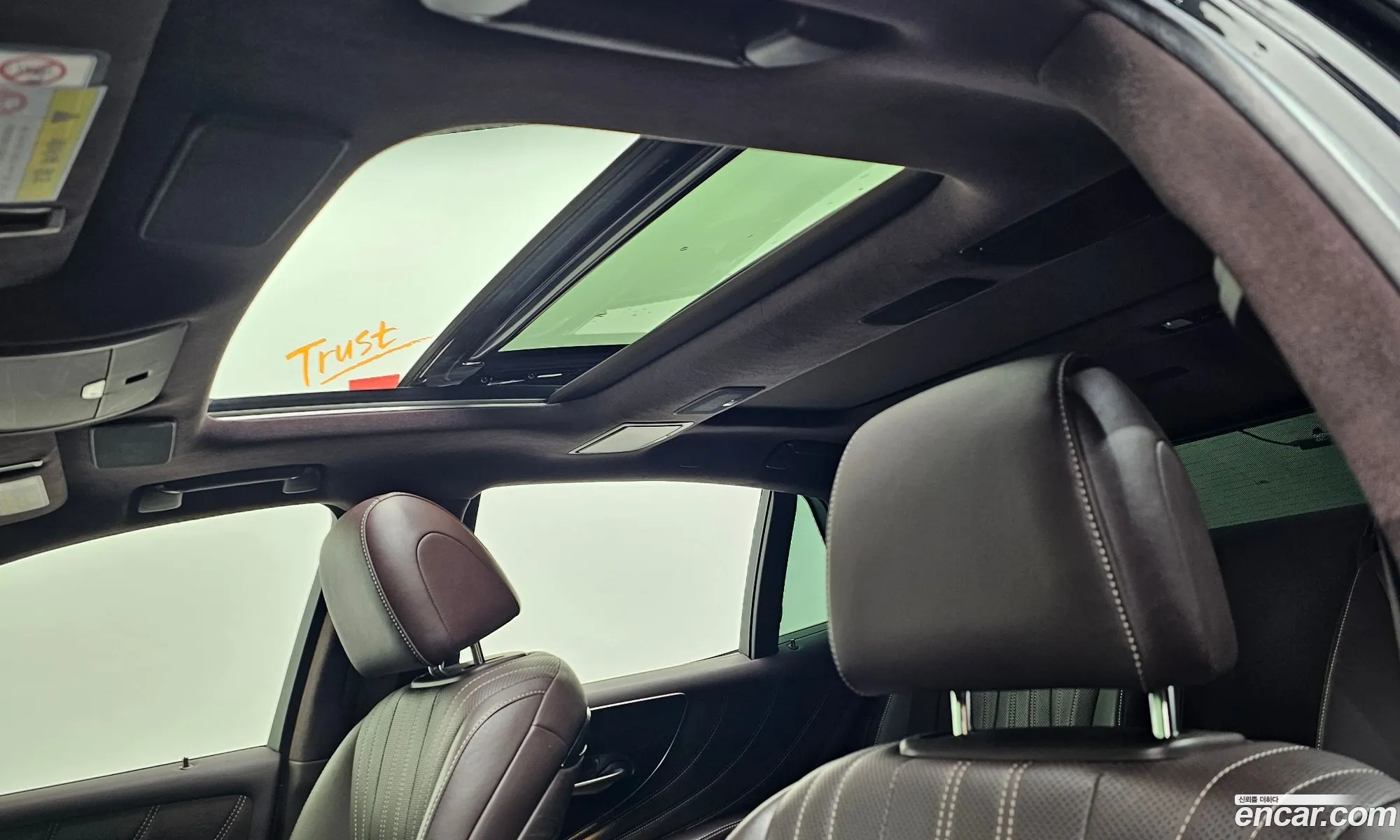 Lexus LS500 2019 — 16