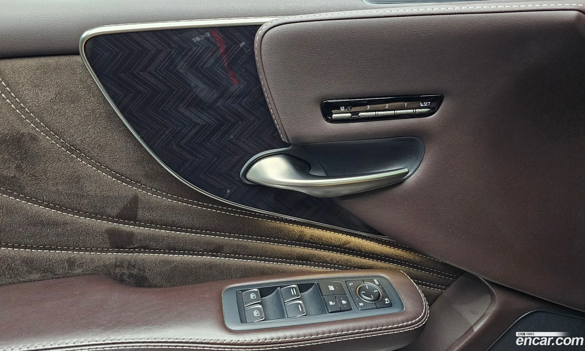 Lexus LS500 2019 — 5