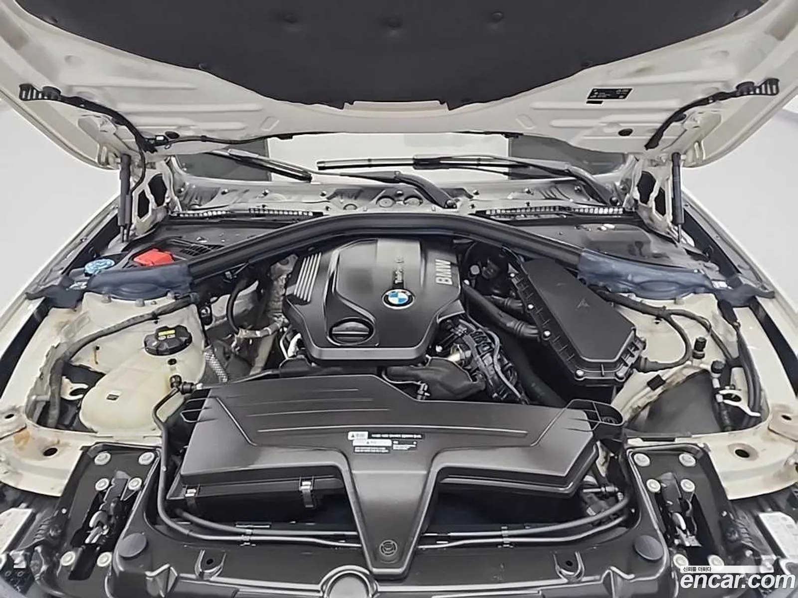 BMW 3 Series 2017 — 7