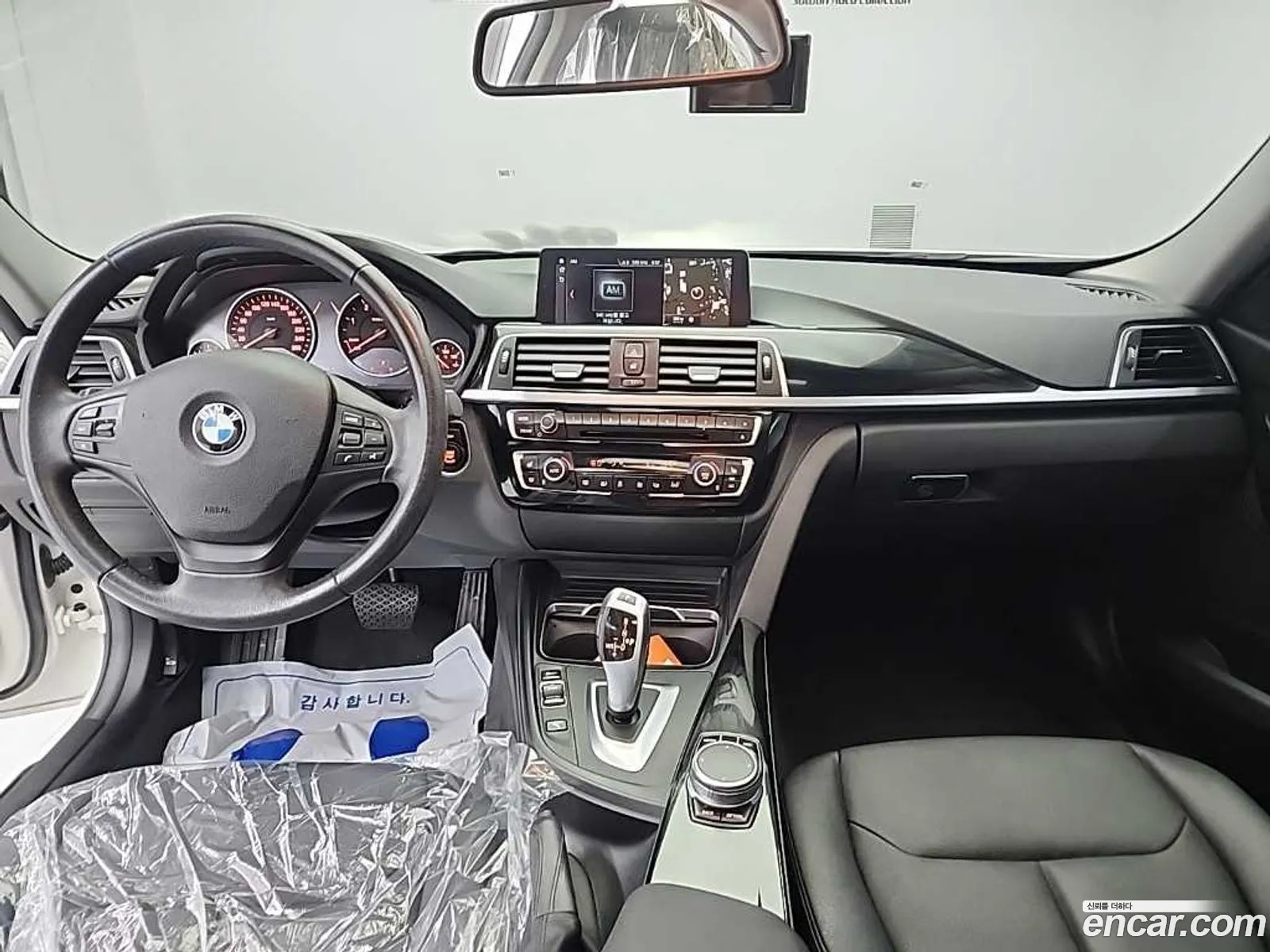 BMW 3 Series 2017 — 12