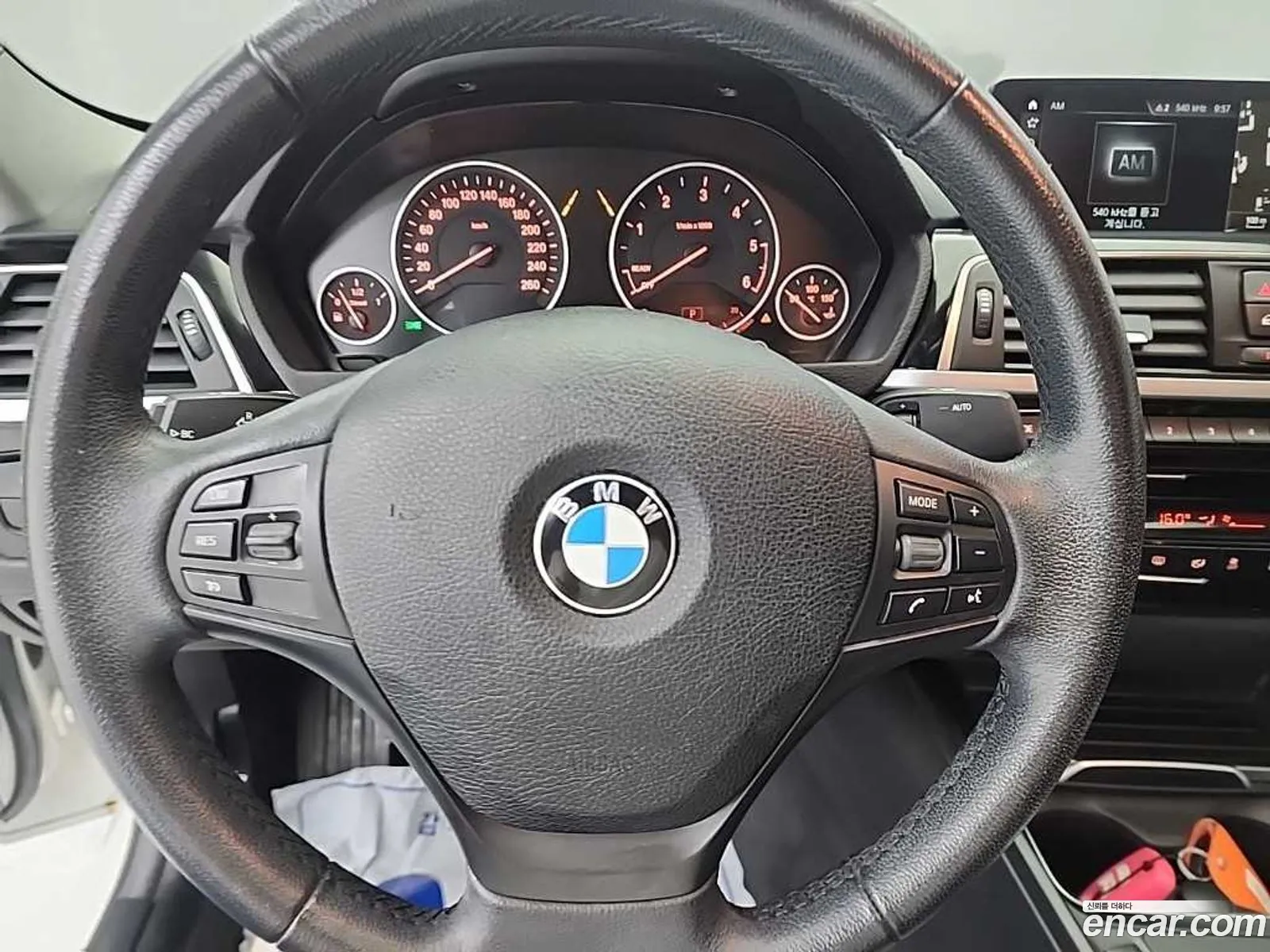 BMW 3 Series 2017 — 13