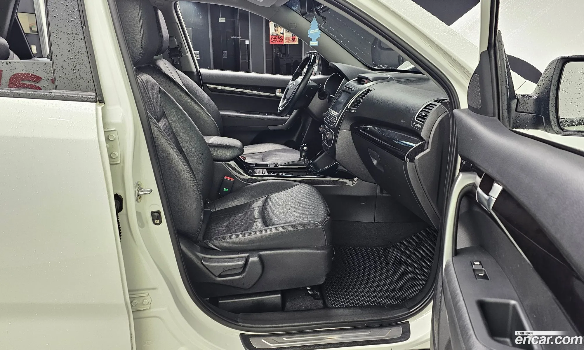 Kia Sorento R 2013 — 17