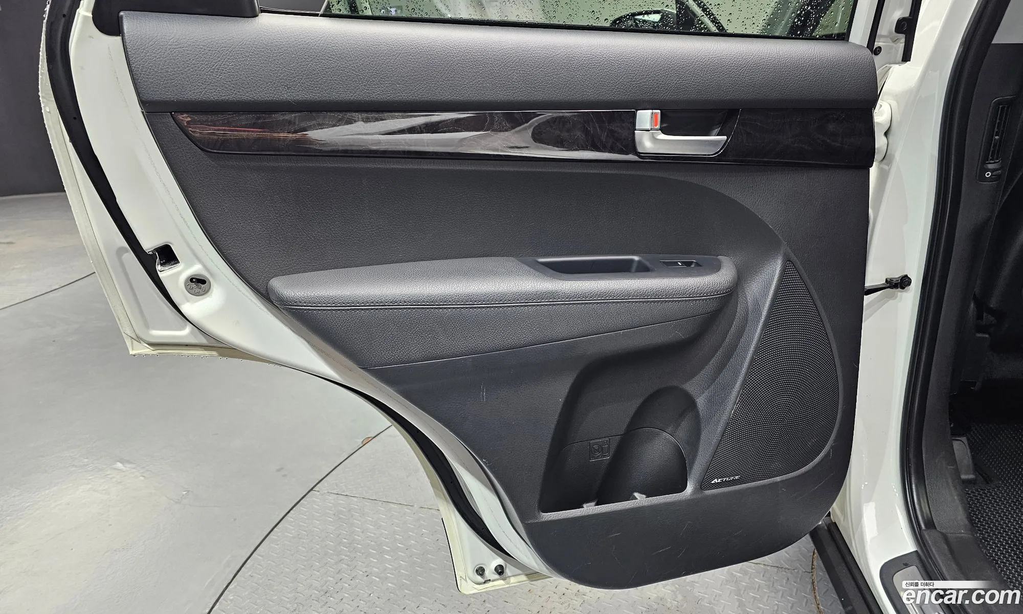 Kia Sorento R 2013 — 30