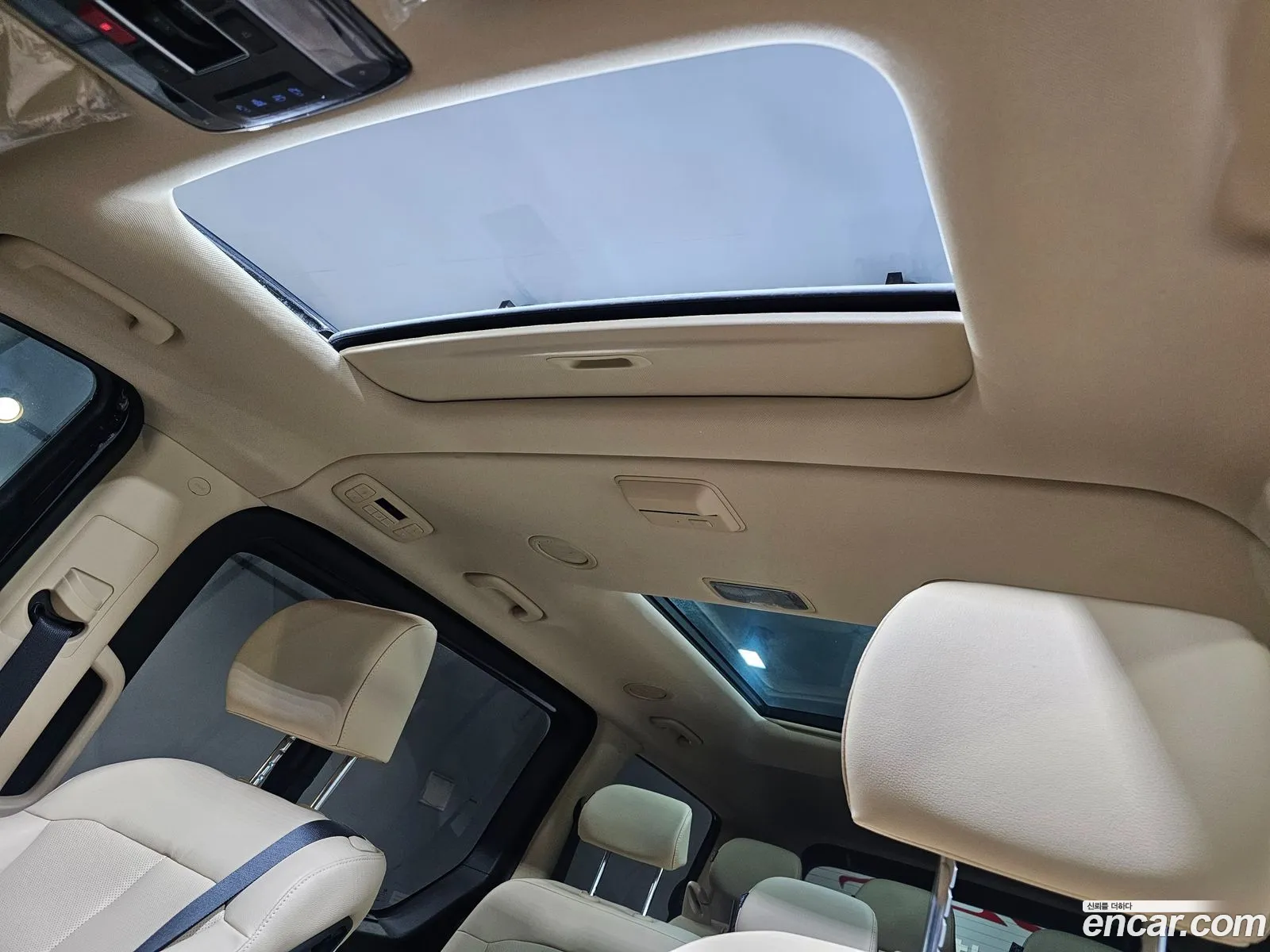 Hyundai Staria 2024 — 13