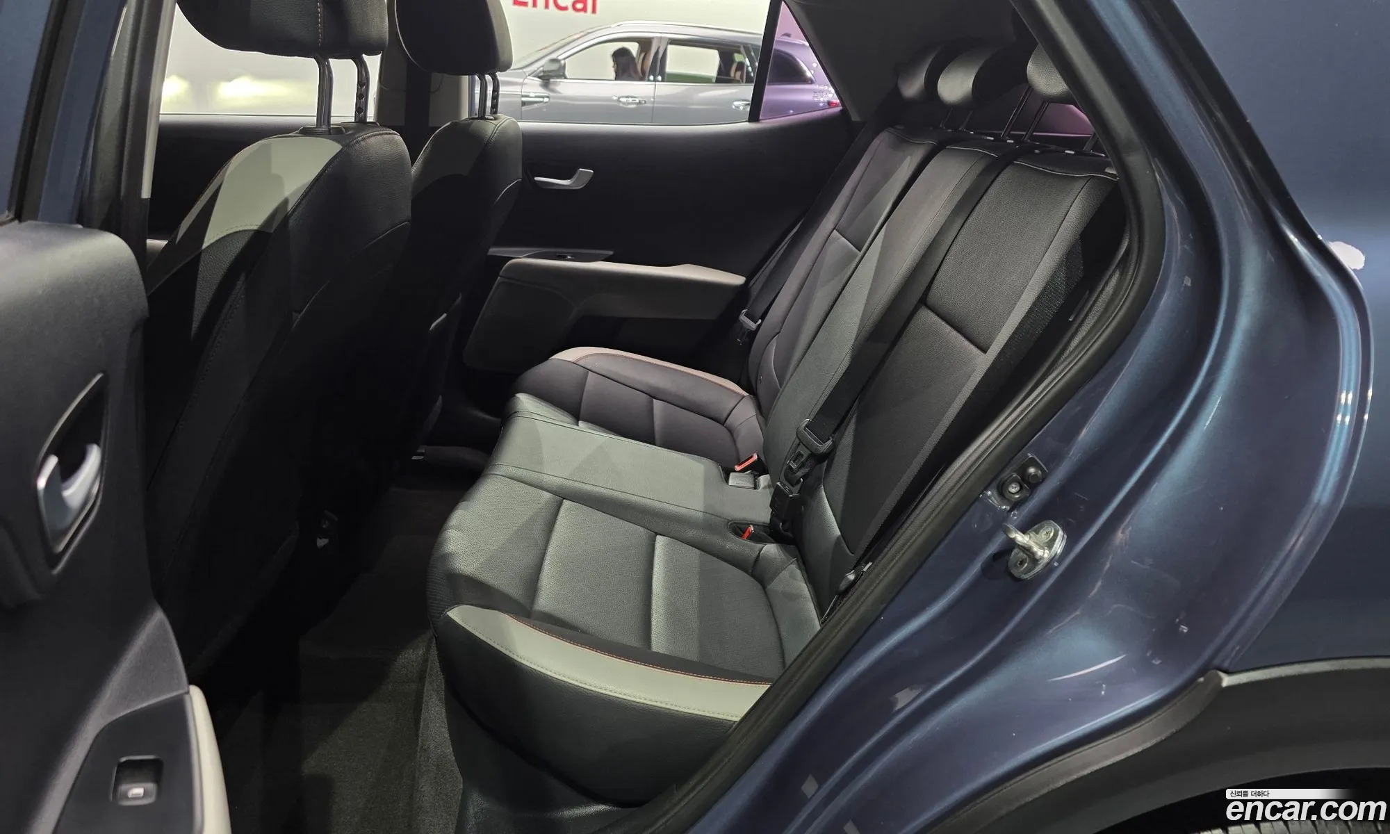 Kia Stonic 2017 KNADE815GJS105200 — 12
