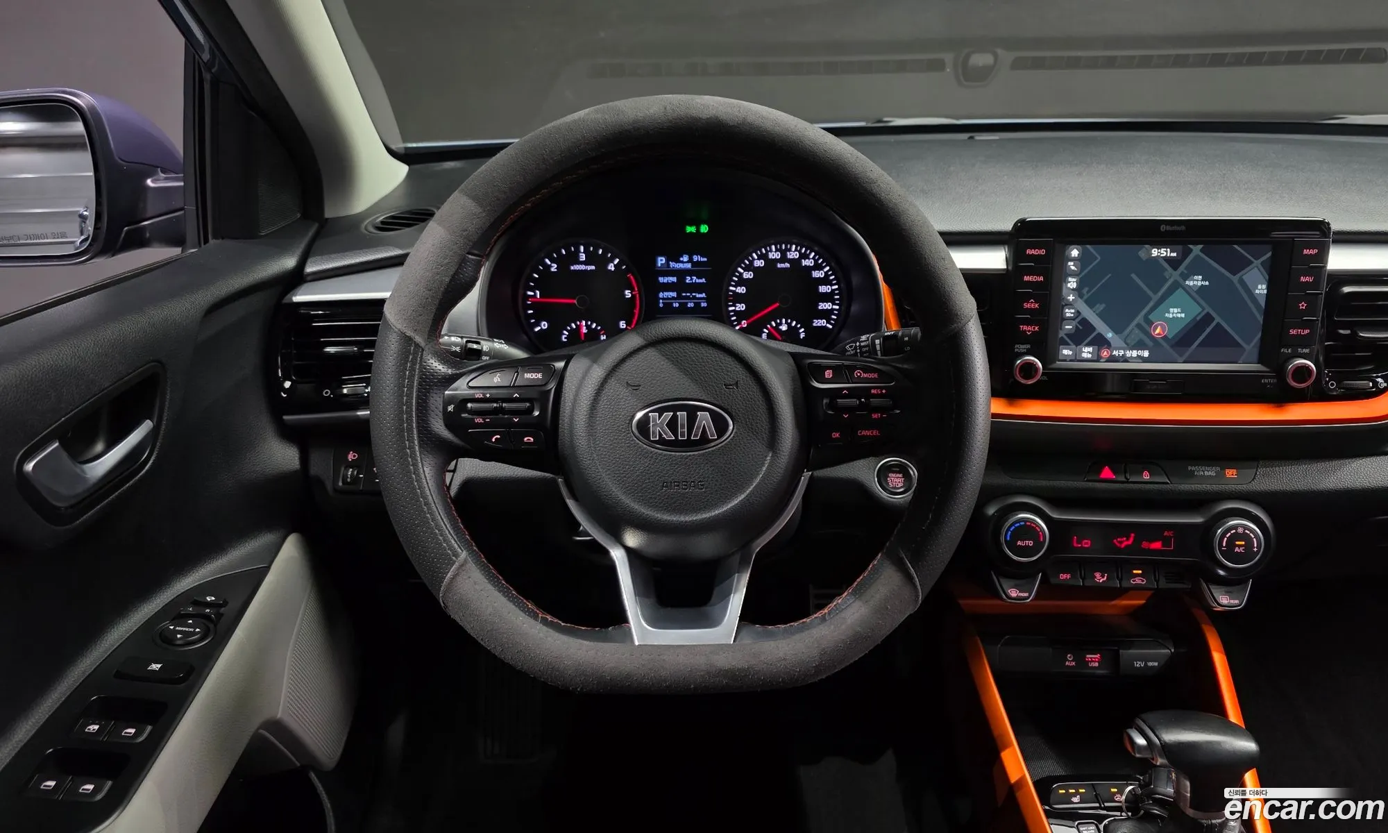 Kia Stonic 2017 KNADE815GJS105200 — 17