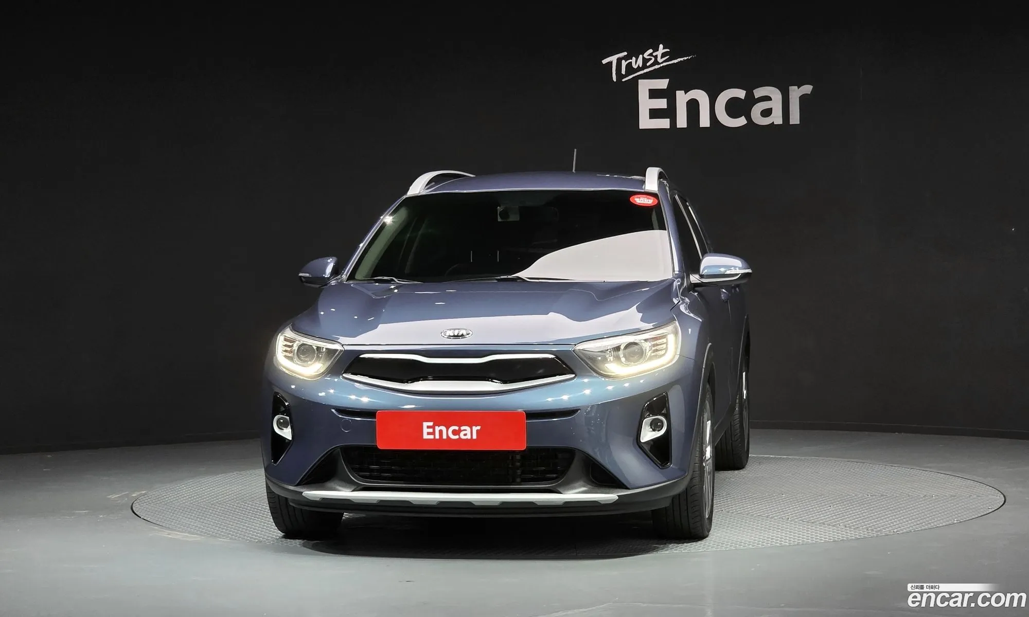 Kia Stonic 2017 KNADE815GJS105200 — 8
