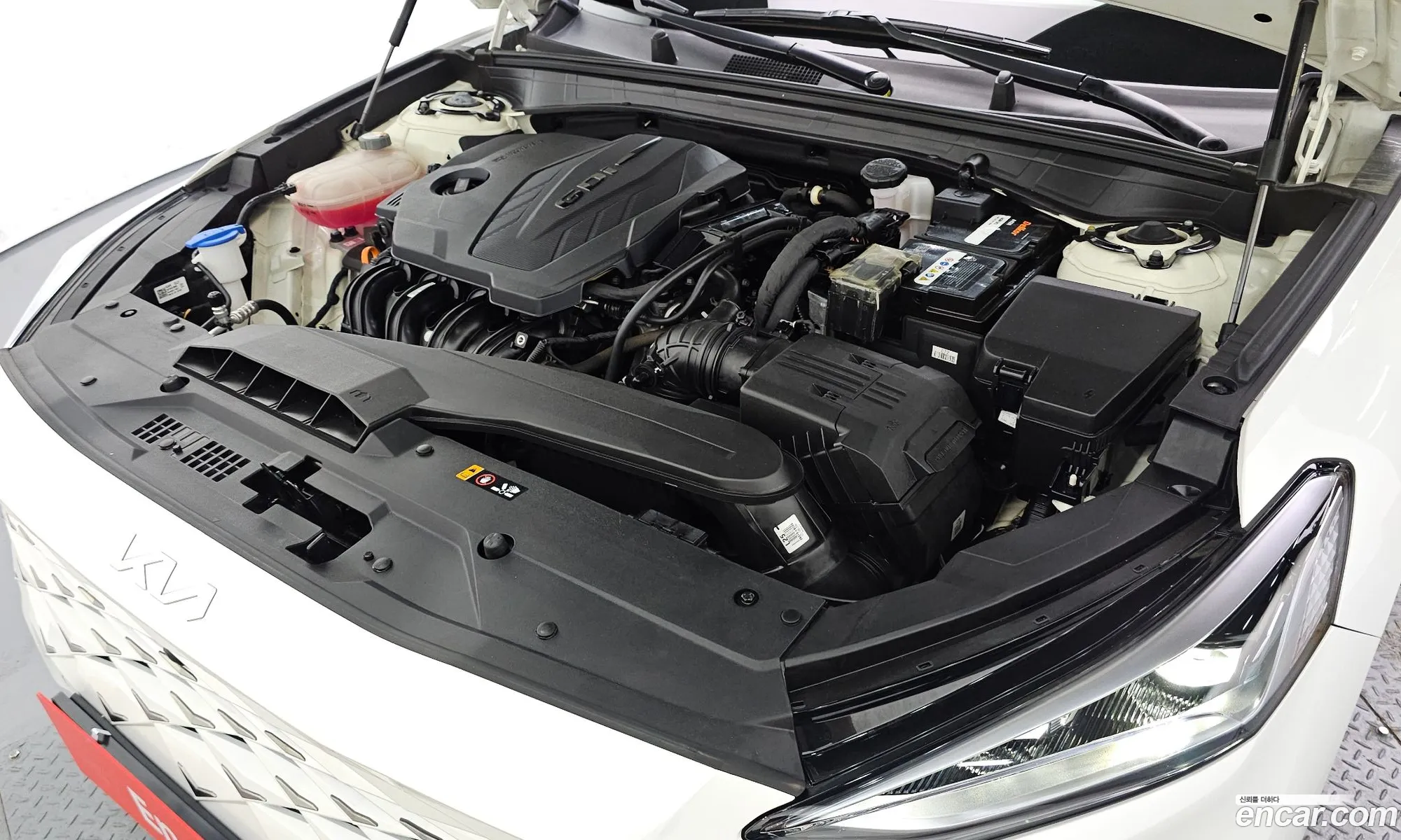 Kia K8 2022 KNAM241BBPA034190 — 8