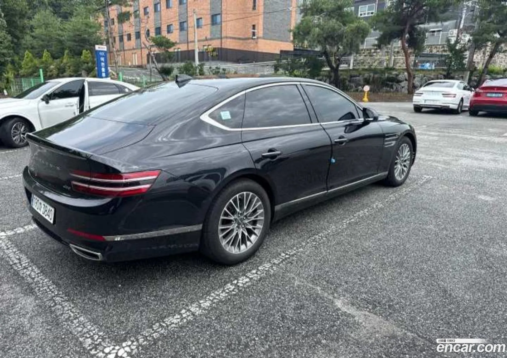 Genesis G80 2023 — 8