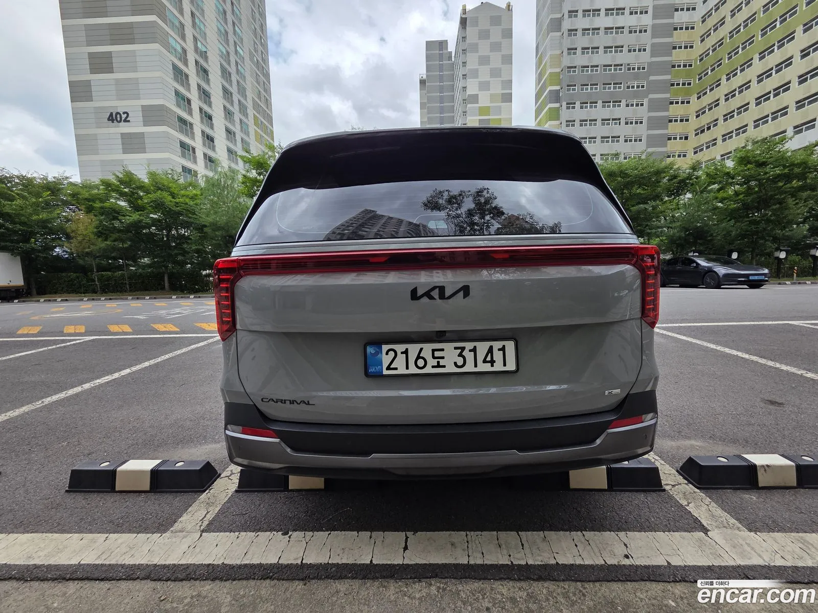 Kia Carnival 2025 — 3