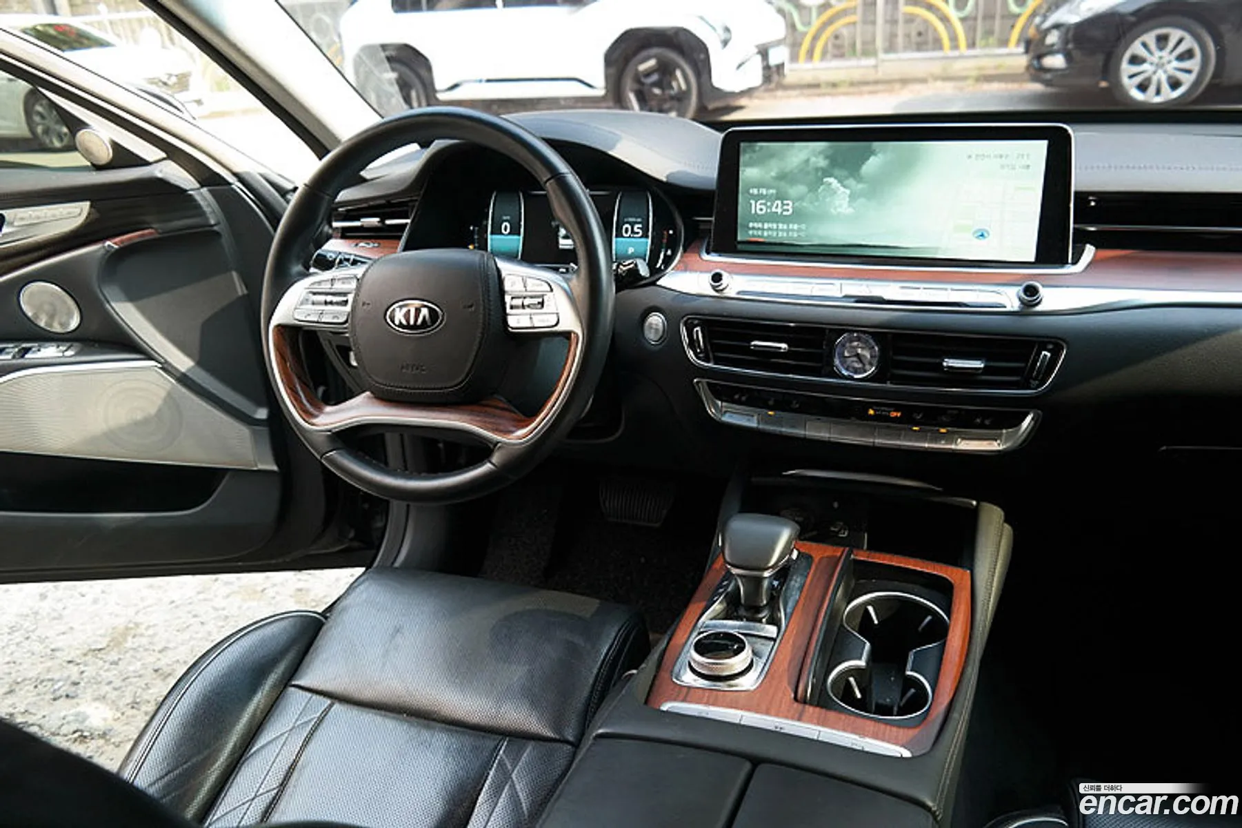 Kia The K9 2019 — 16