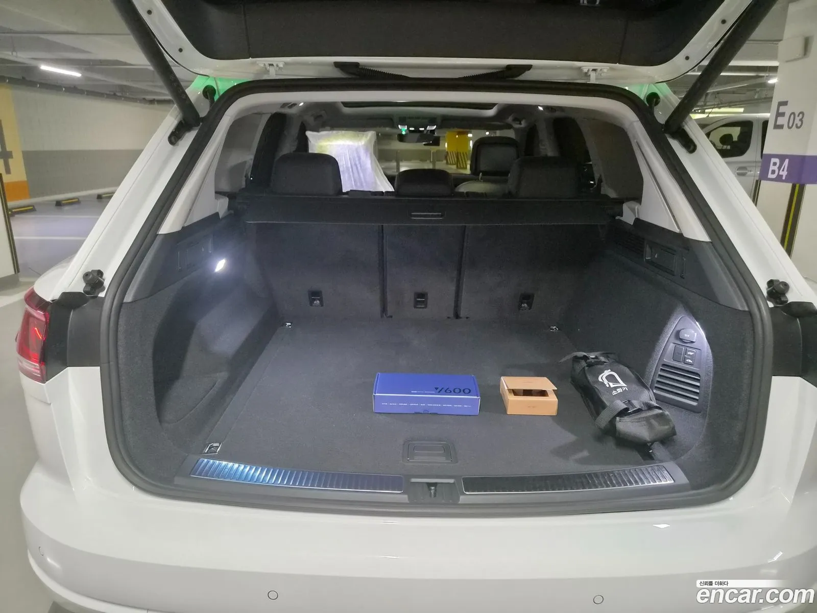 Volkswagen Touareg 2026 — 8