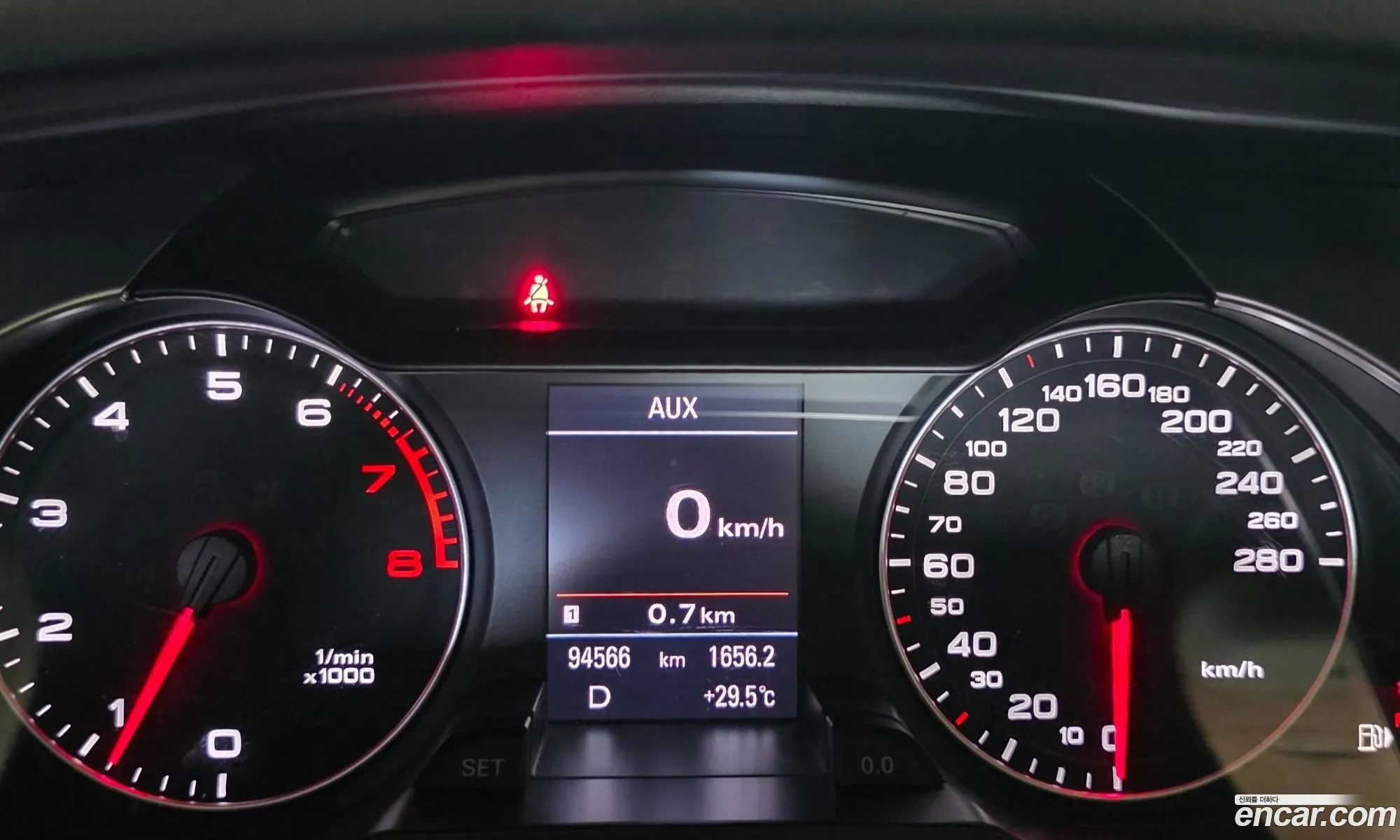 Audi A4 2010 — 6