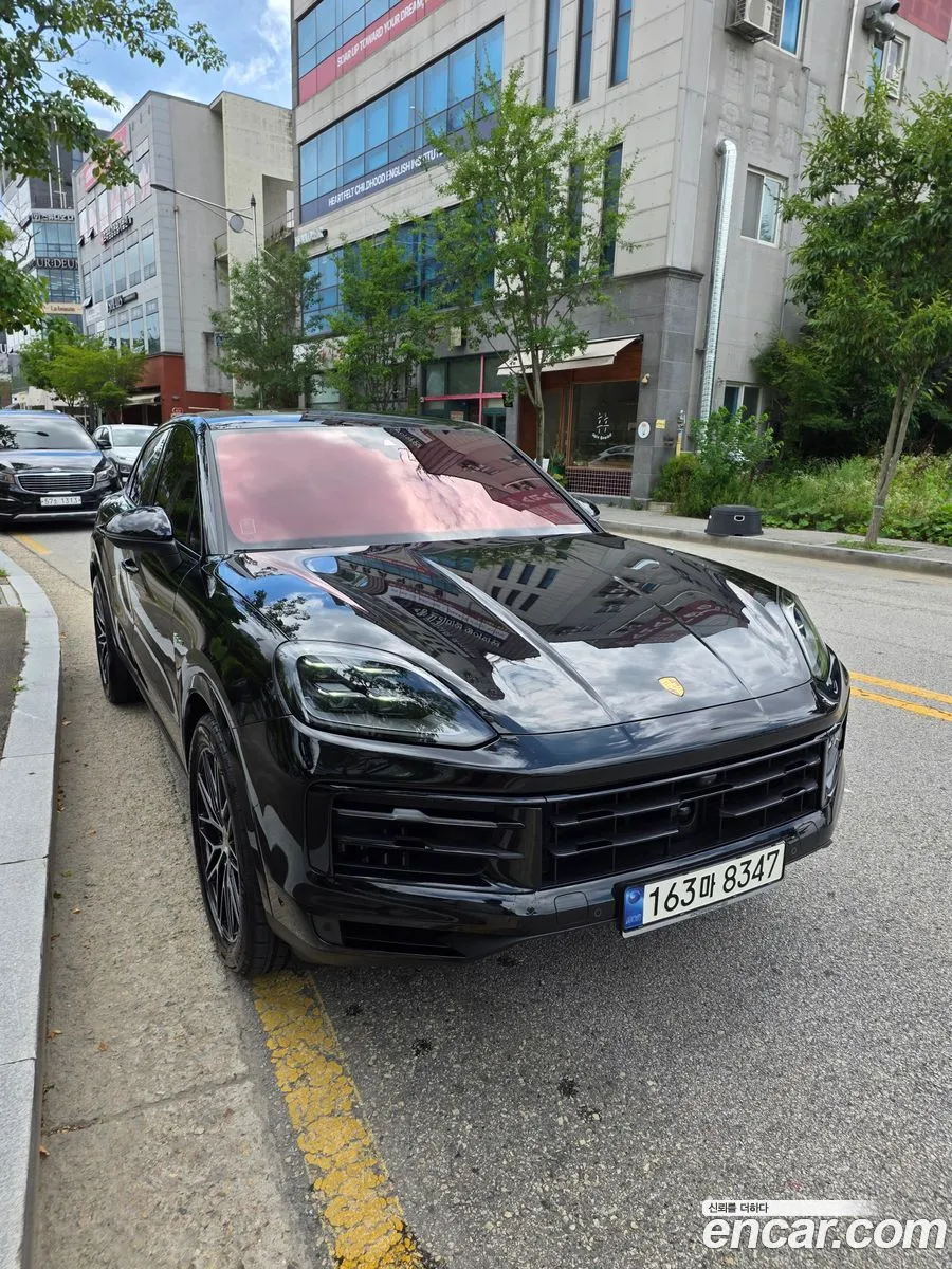Porsche Cayenne 2024 — 3