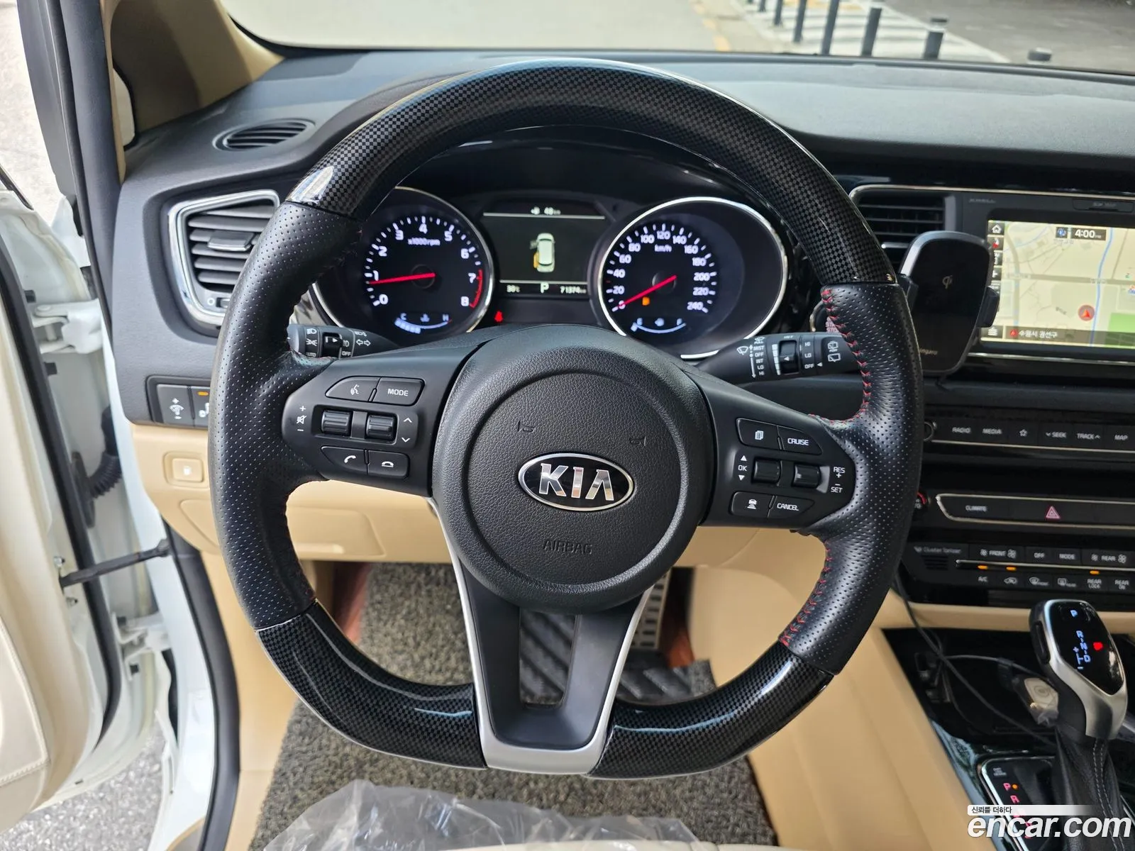 Kia Carnival 2019 — 4