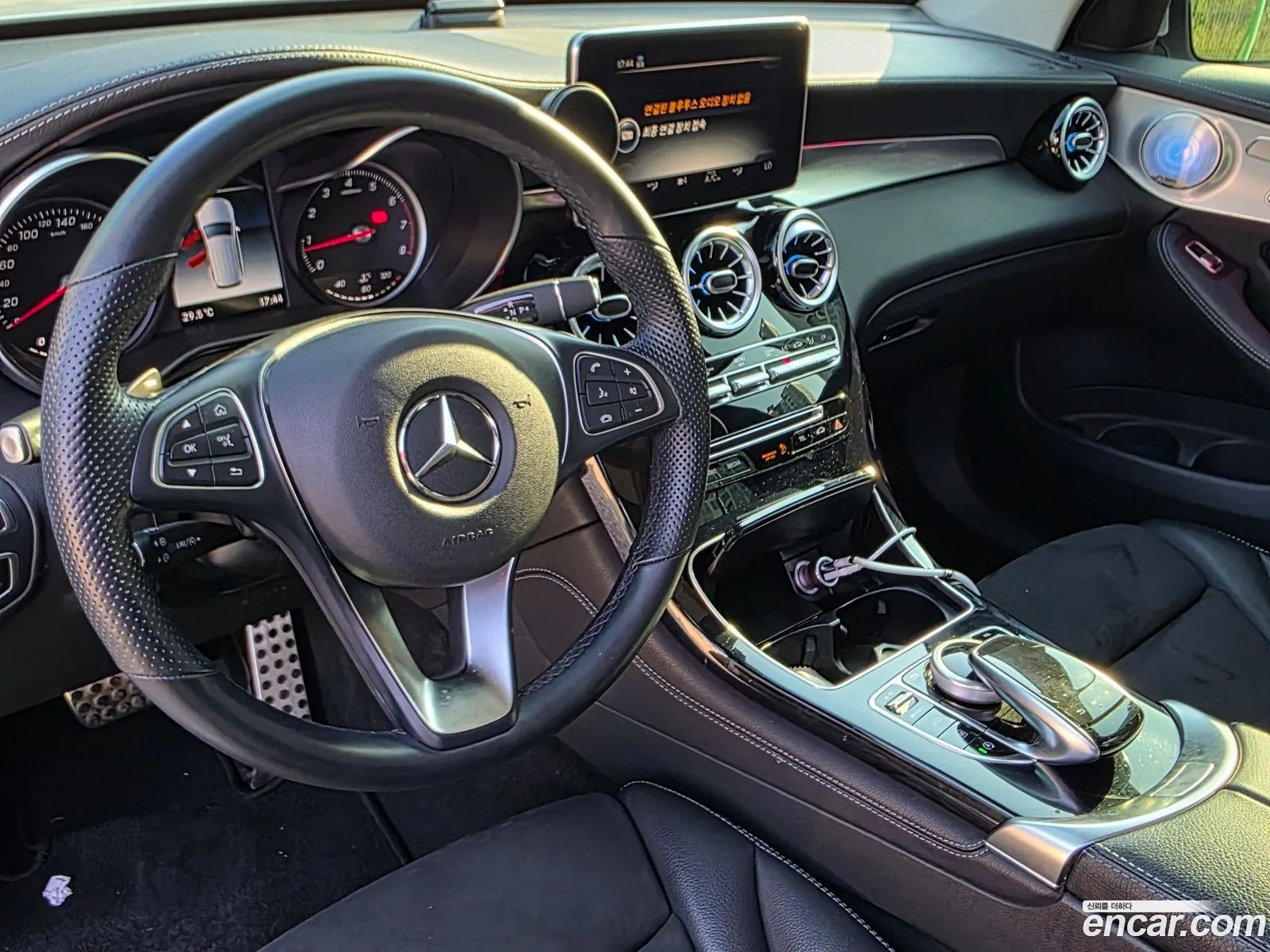 Mercedes-Benz GLC-Class X253 2019 — 12