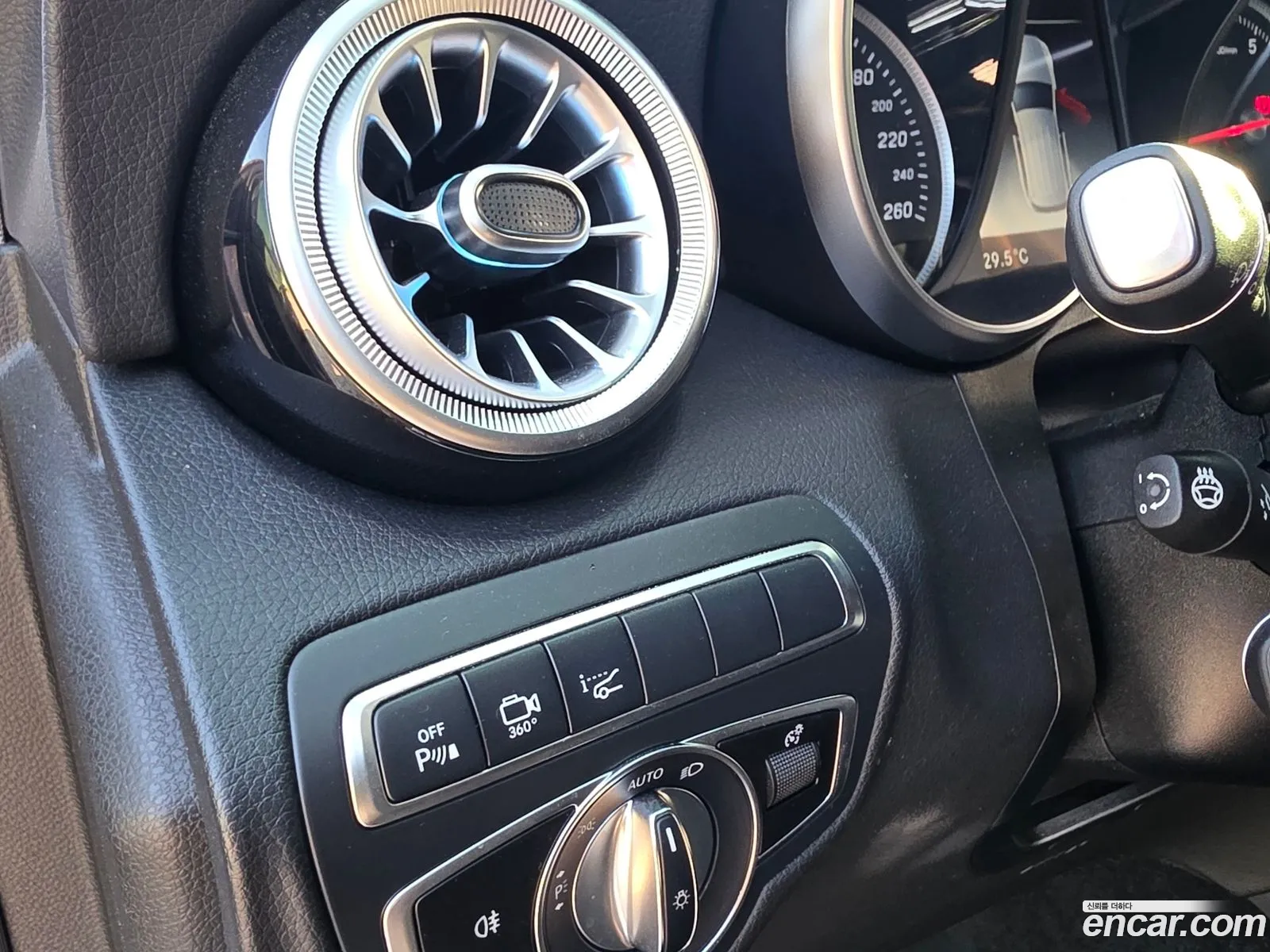 Mercedes-Benz GLC-Class X253 2019 — 8