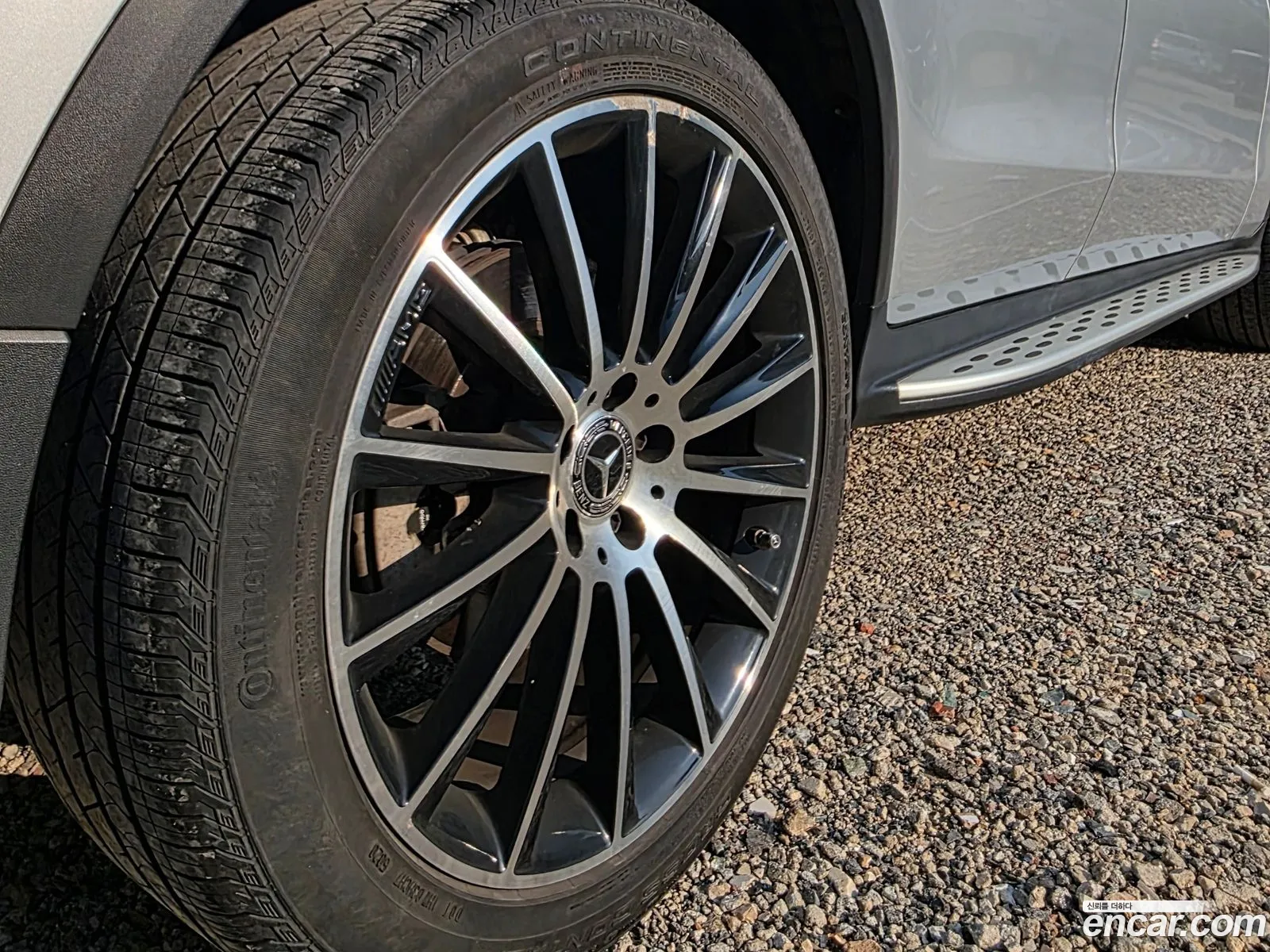 Mercedes-Benz GLC-Class X253 2019 — 17
