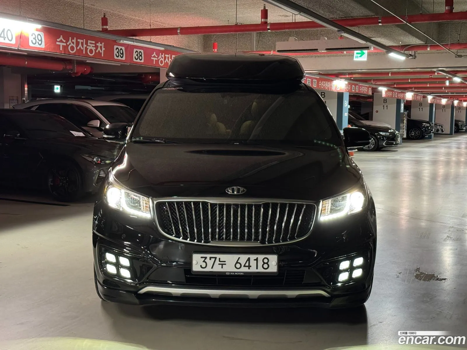 Kia Carnival 2017 — 17