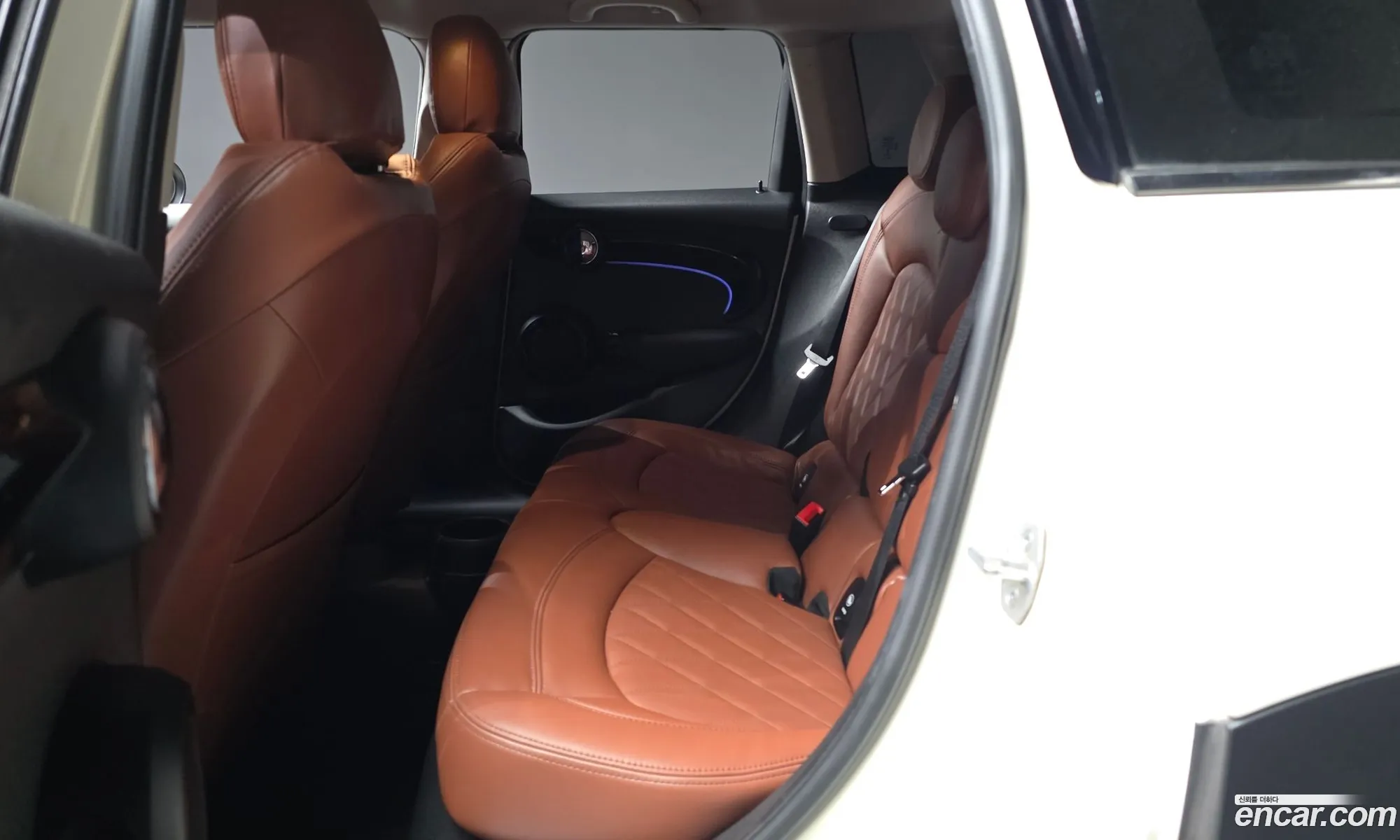 Mini Cooper 2022 WMW41DK08P2S68986 — 23