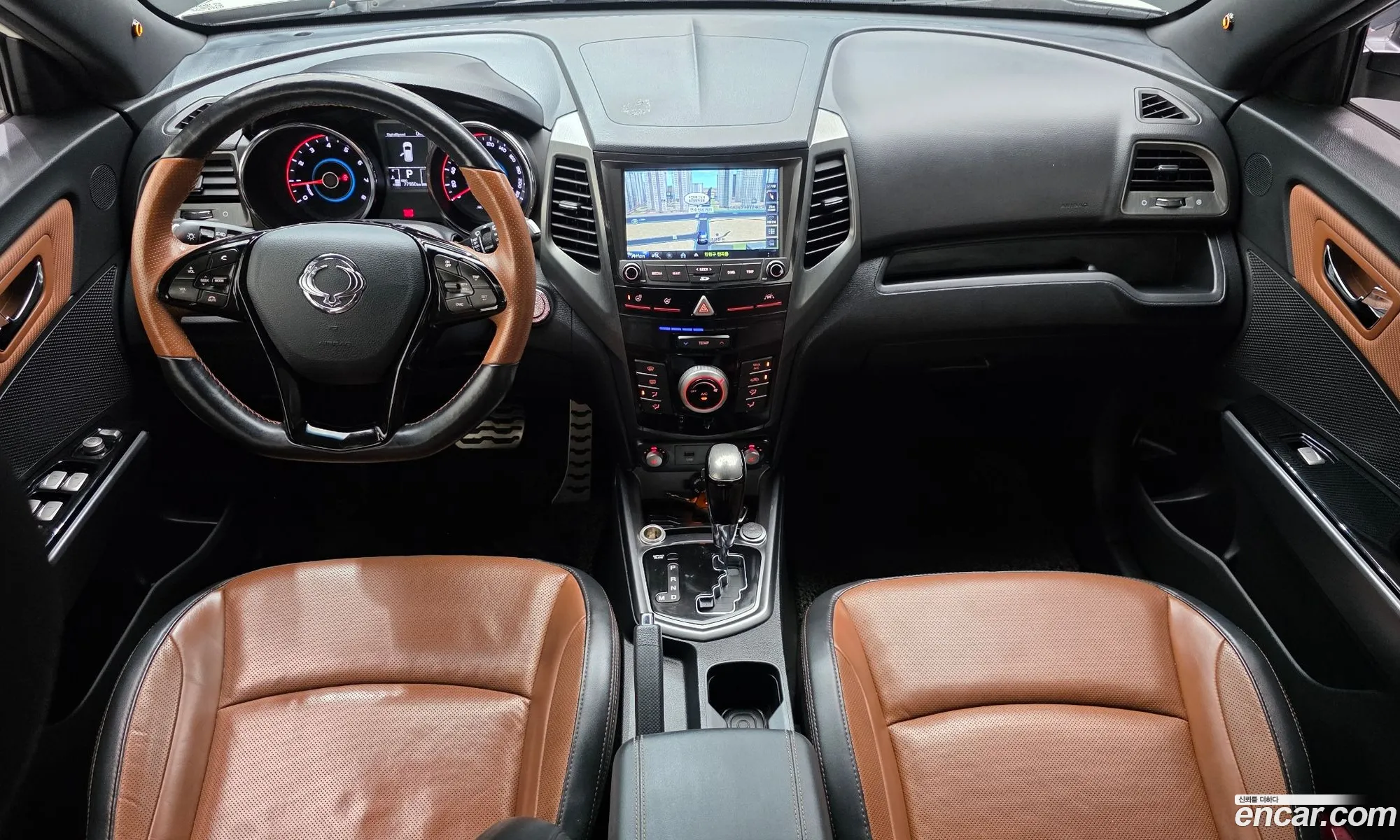 KG Mobility (SsangYong) Tivoli Armour 2017 KPBXH3AR1JP202130 — 14