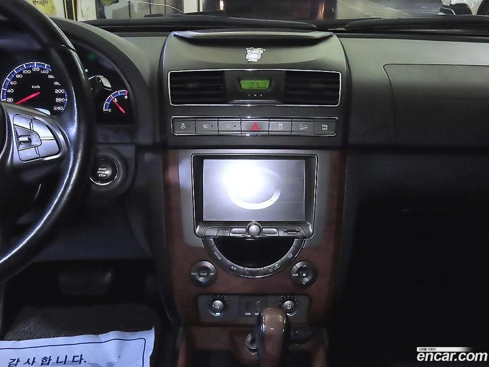 KG Mobility (SsangYong) Rexton W 2016 — 12