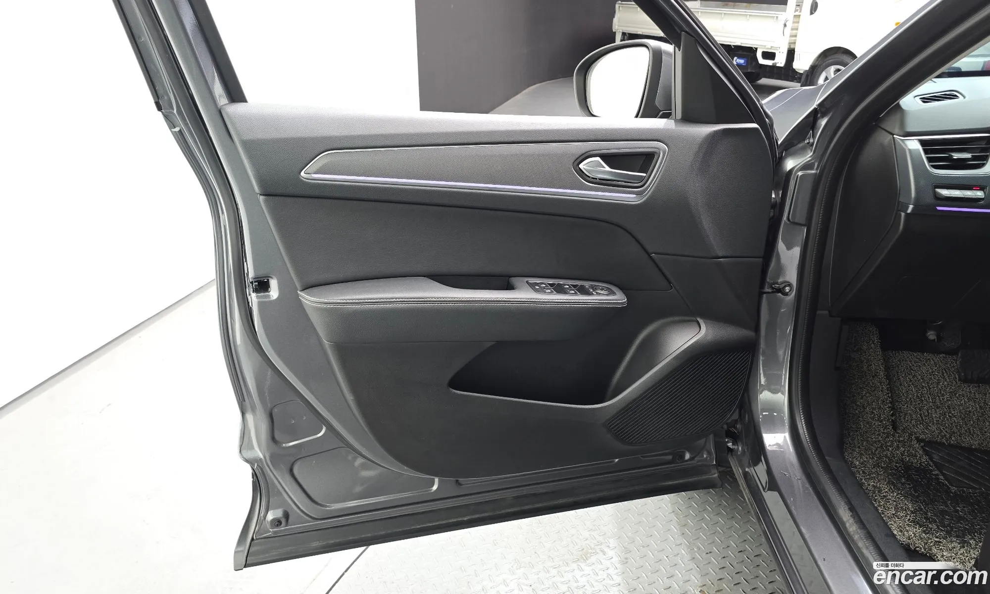 Renault Korea (Samsung) XM3 2022 KNMK5C2HMPP024673 — 14