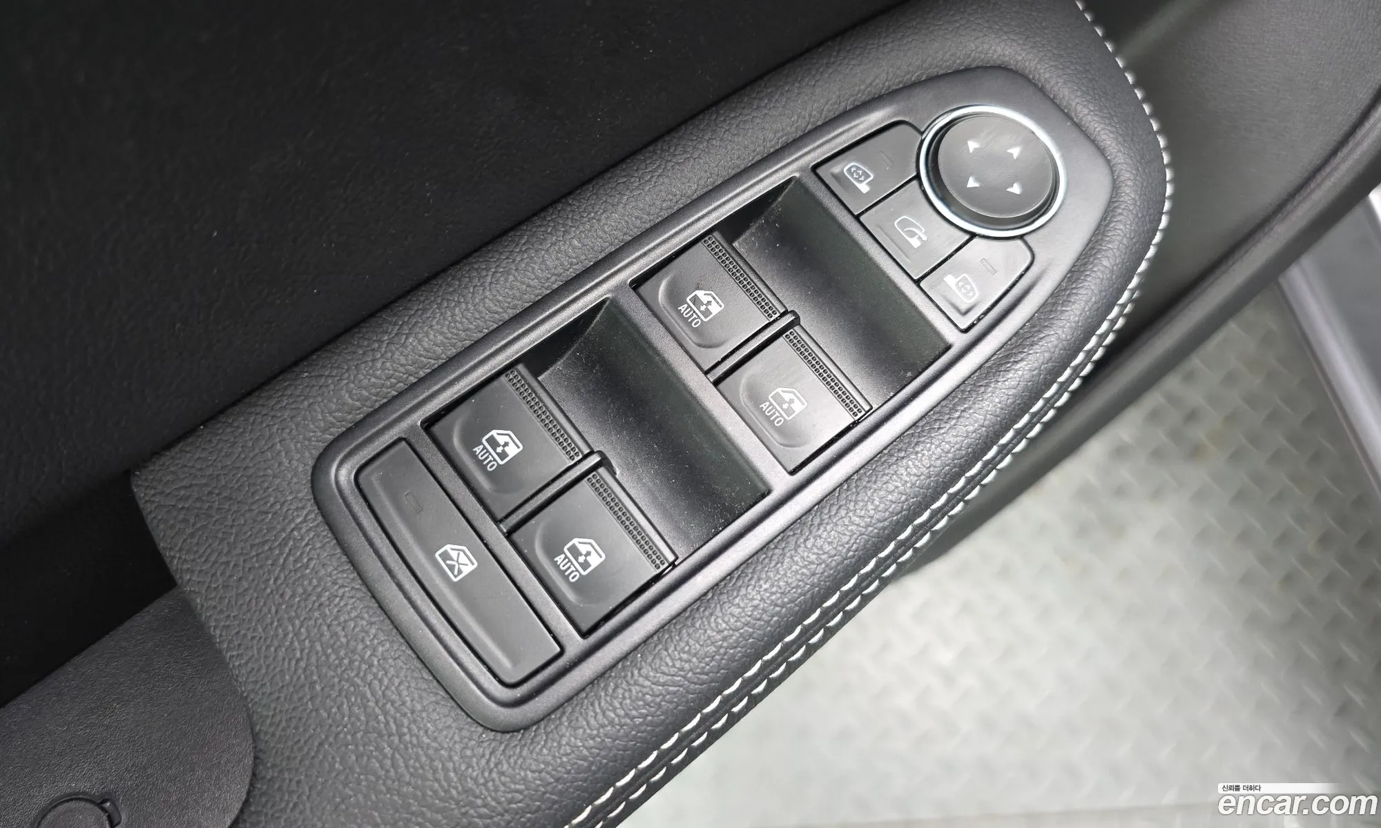 Renault Korea (Samsung) XM3 2022 KNMK5C2HMPP024673 — 5