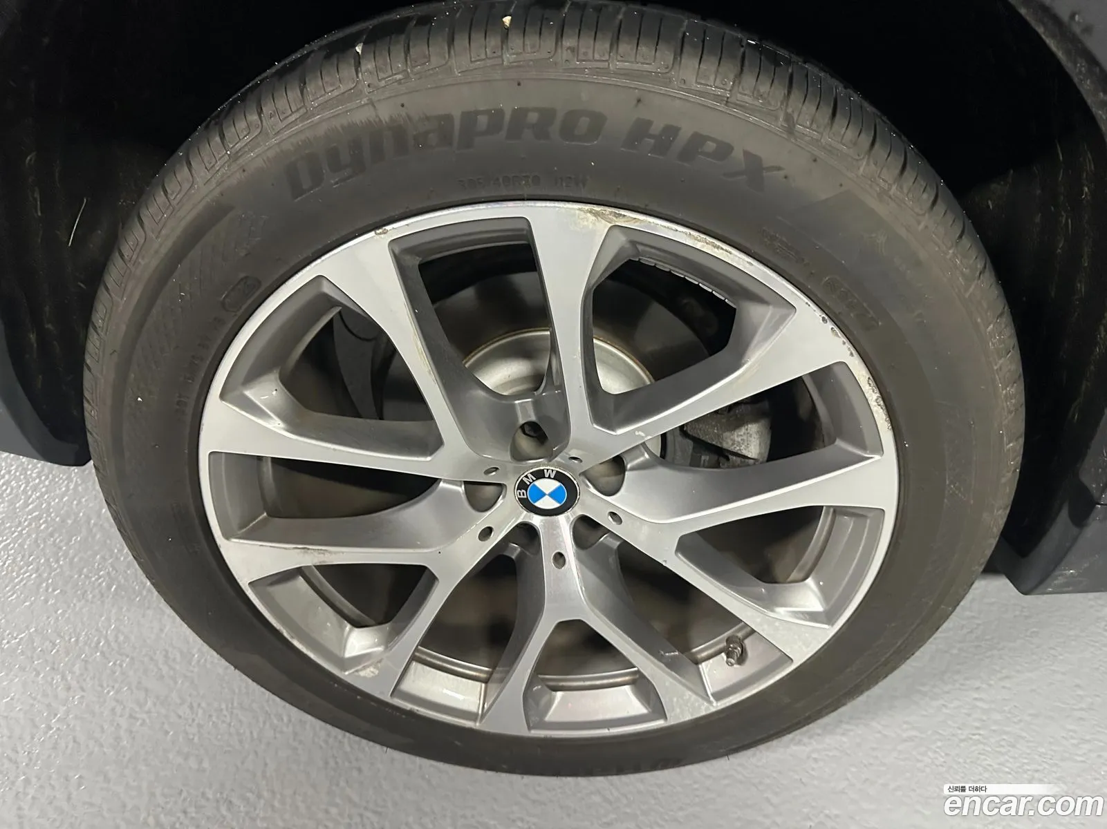 BMW X5 2020 — 7