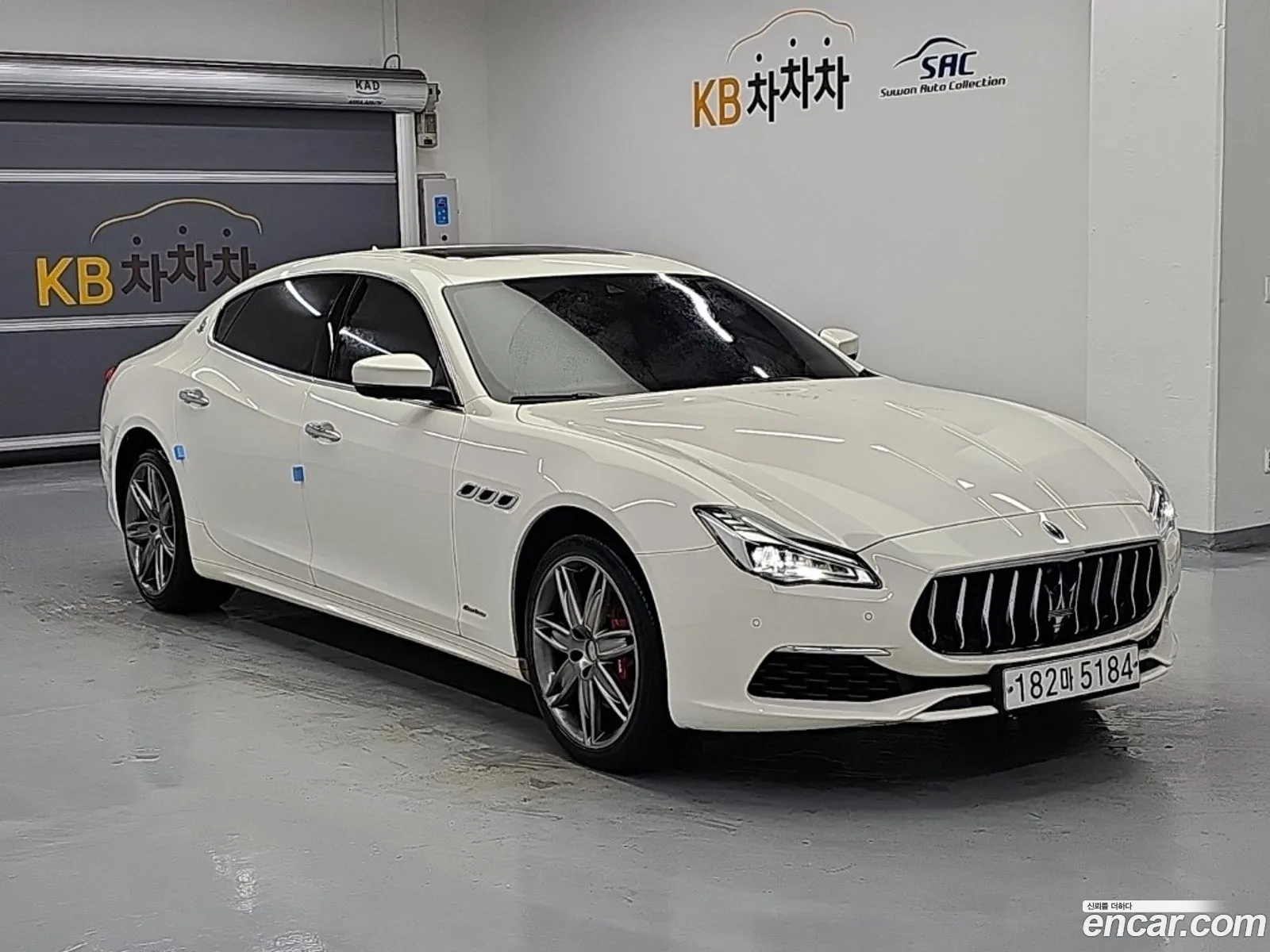 Maserati Quattroporte