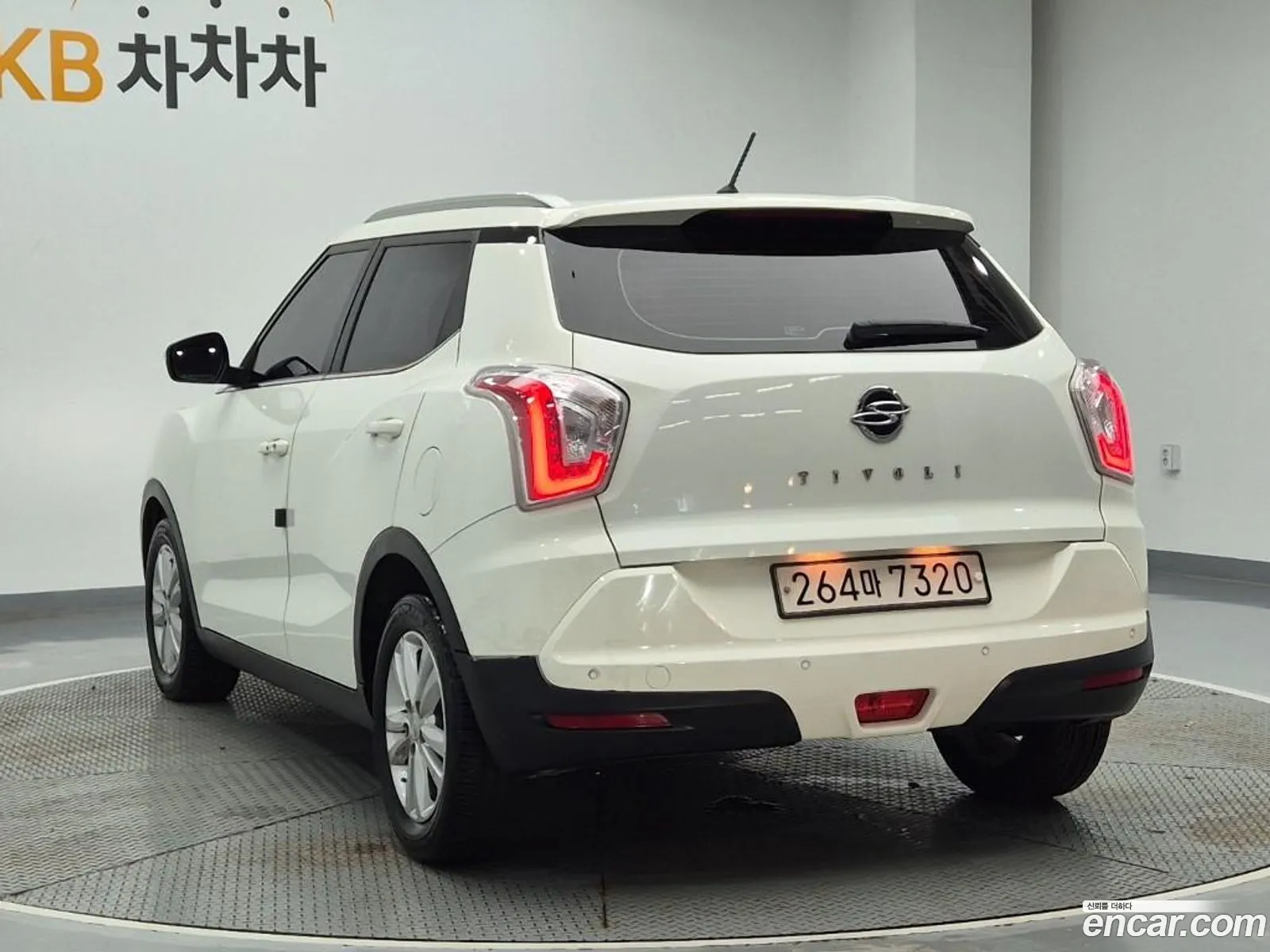 KG Mobility (SsangYong) Tivoli Armour