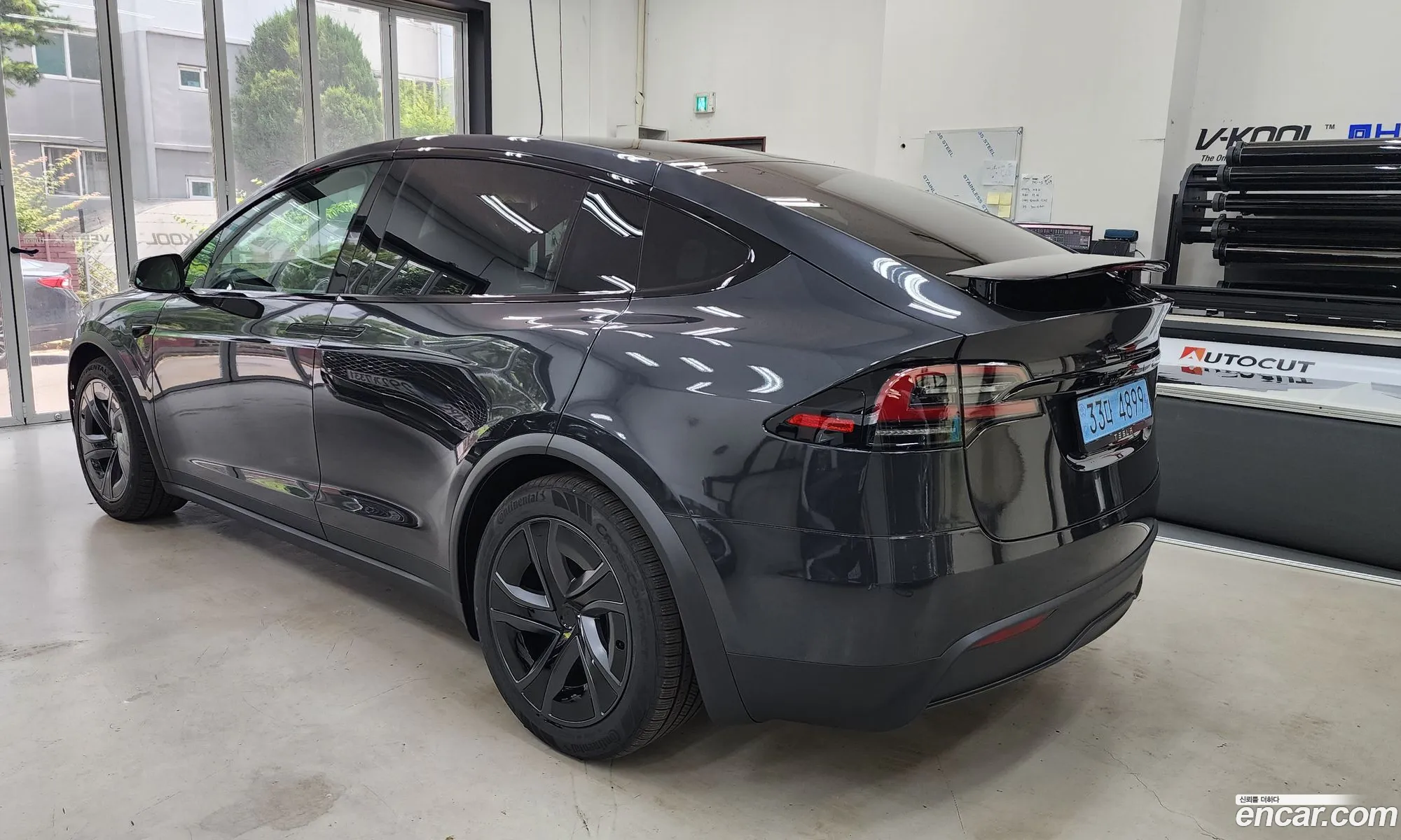 Tesla Model X