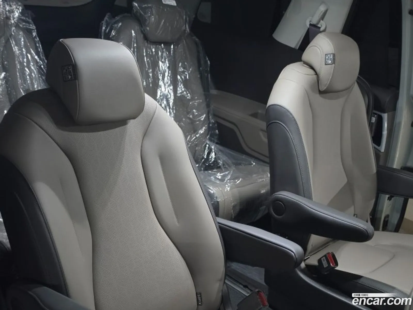 Kia Carnival 2026 — 11