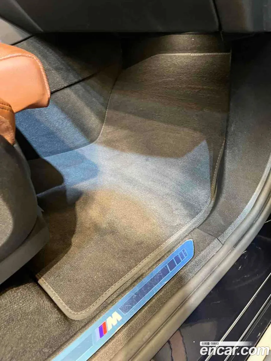 BMW X7 2022 — 11
