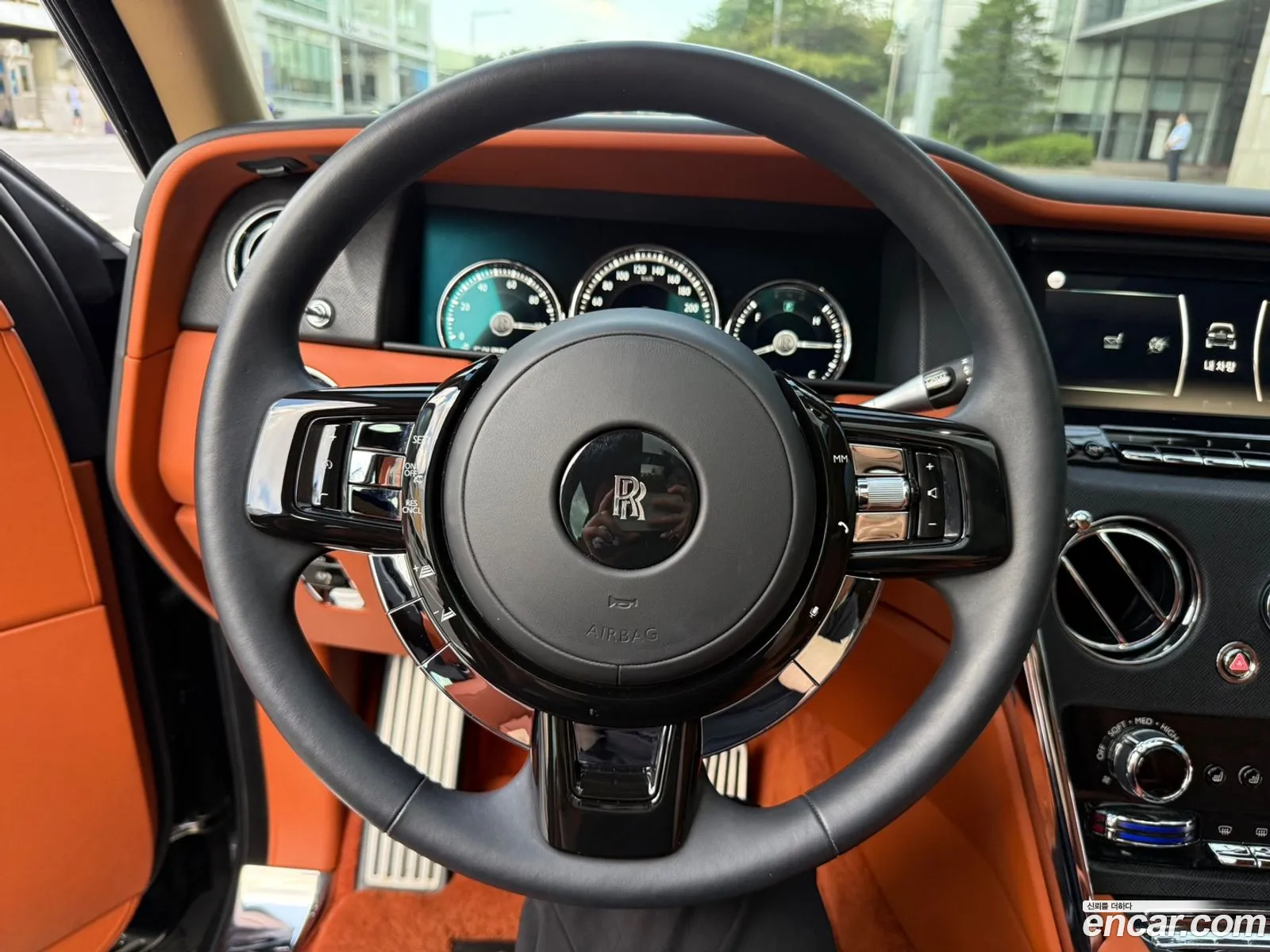 Rolls-Royce Cullinan 2023 — 14