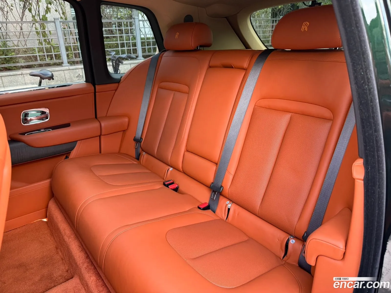 Rolls-Royce Cullinan 2023 — 12