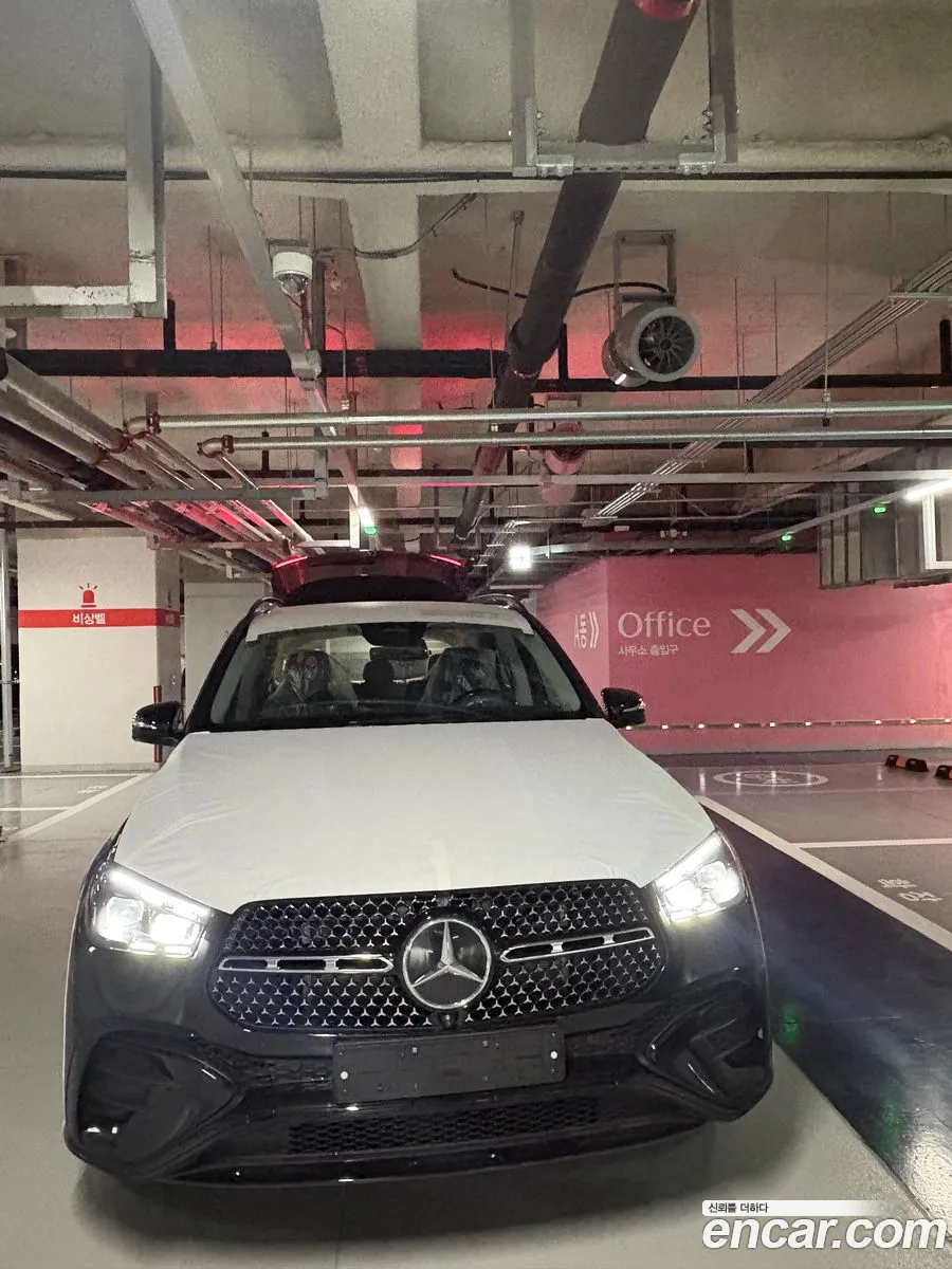 Mercedes-Benz GLE-Class W167 2026 — 4