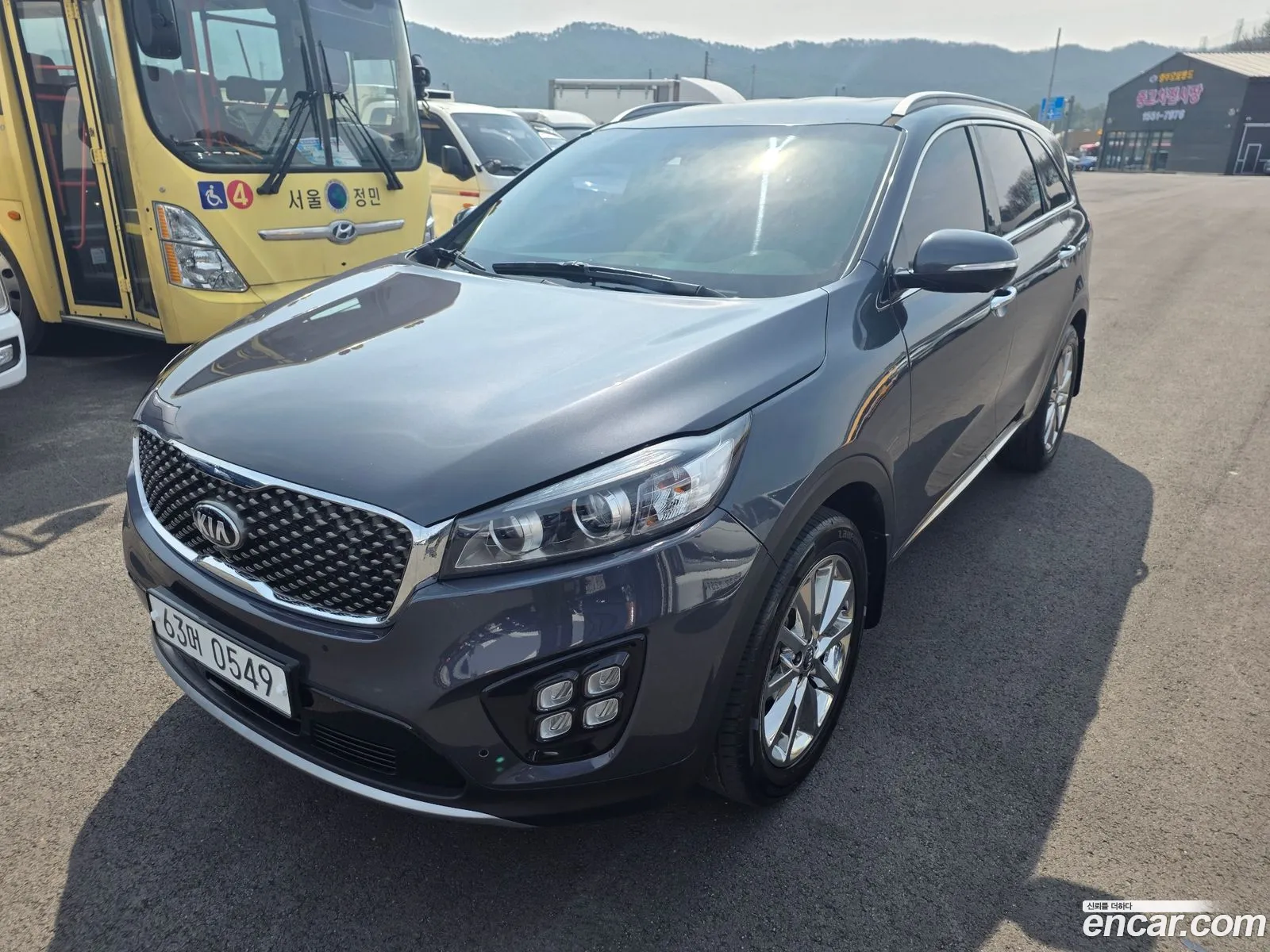 Kia Sorento 2016 — 16