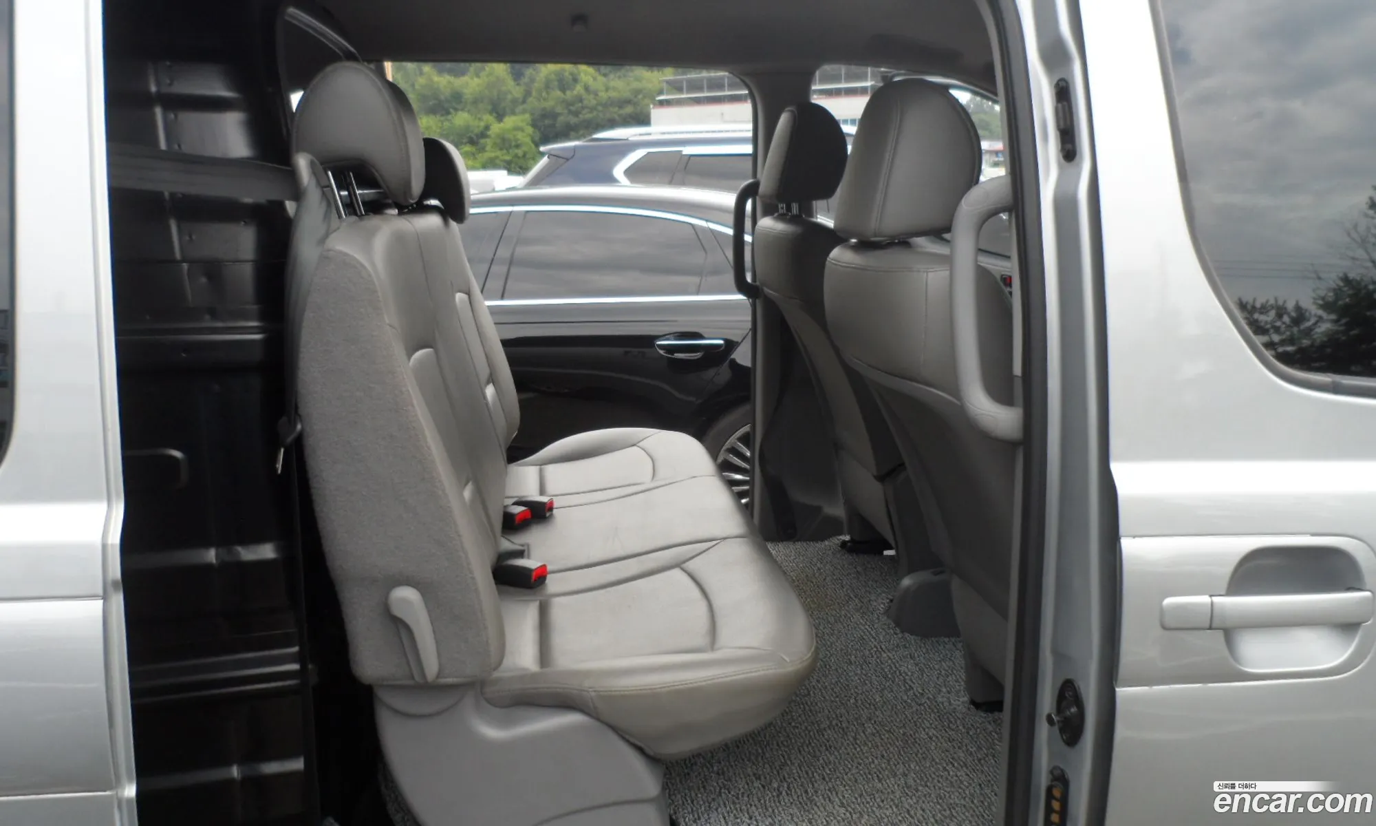 Hyundai Grand Starex 2016 — 10