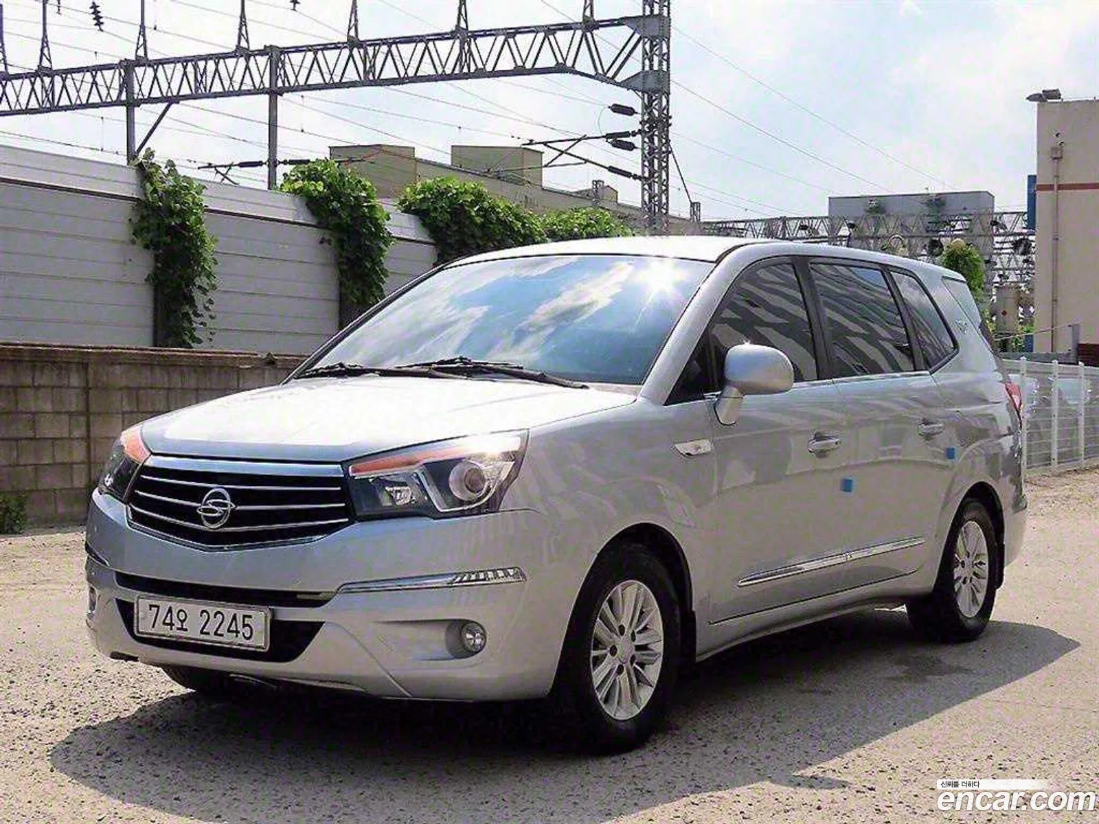 KG Mobility (SsangYong) Korando Turismo 2017 — 7