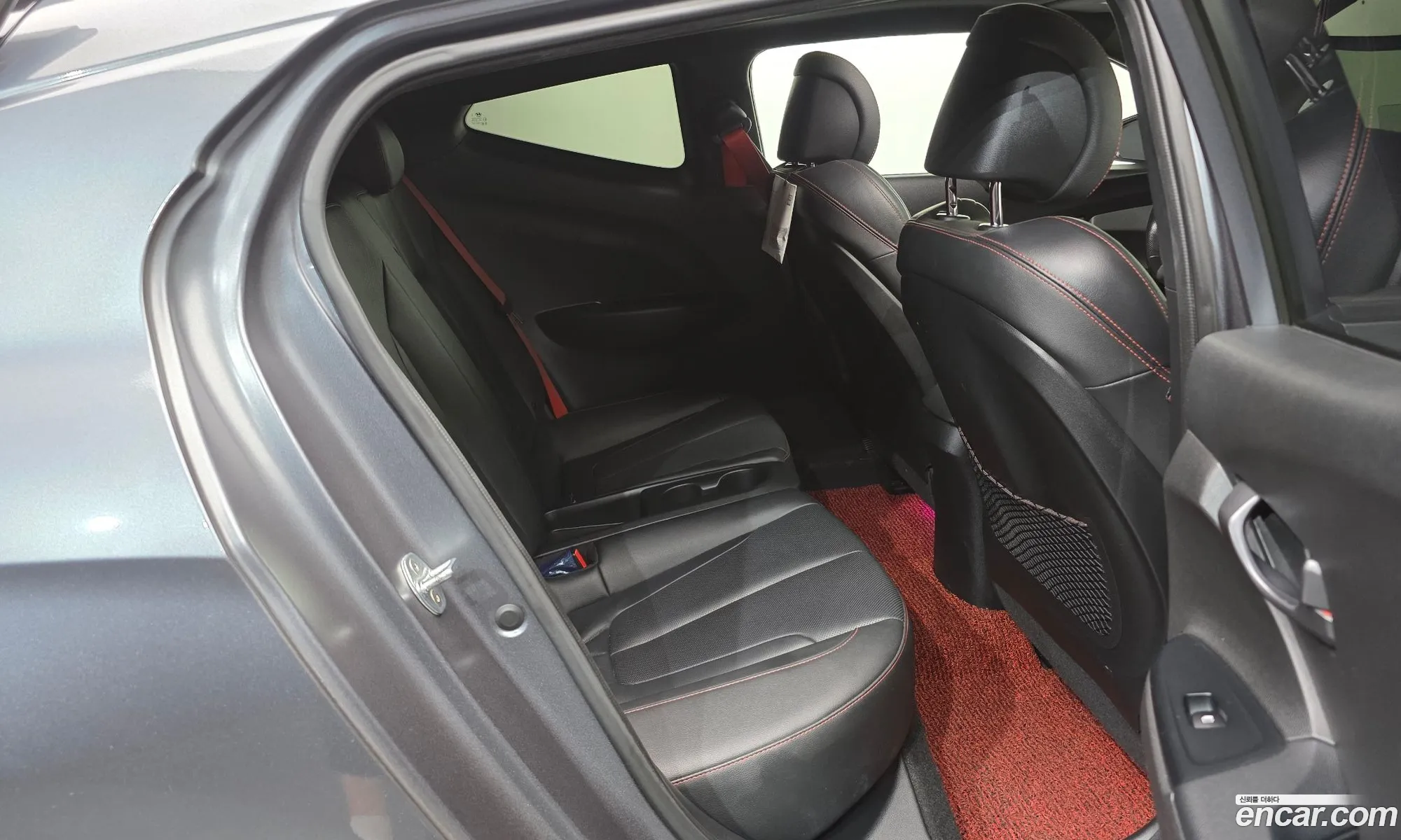 Hyundai Veloster 2019 KMHTK61BGKU026731 — 9